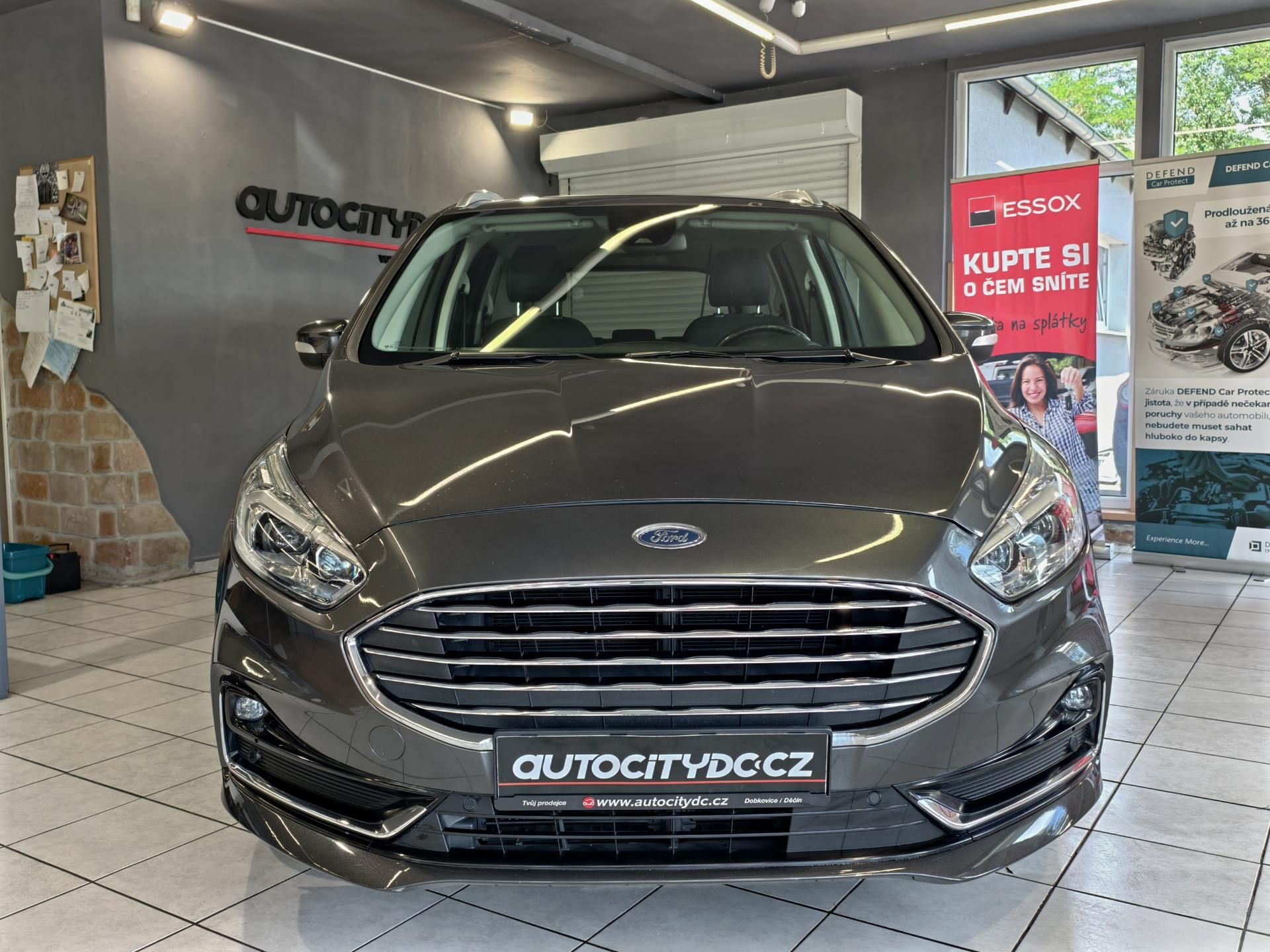 Ford Galaxy, 2.0 EcoBlue A/T 7MÍST TITANIUM - fotka 2