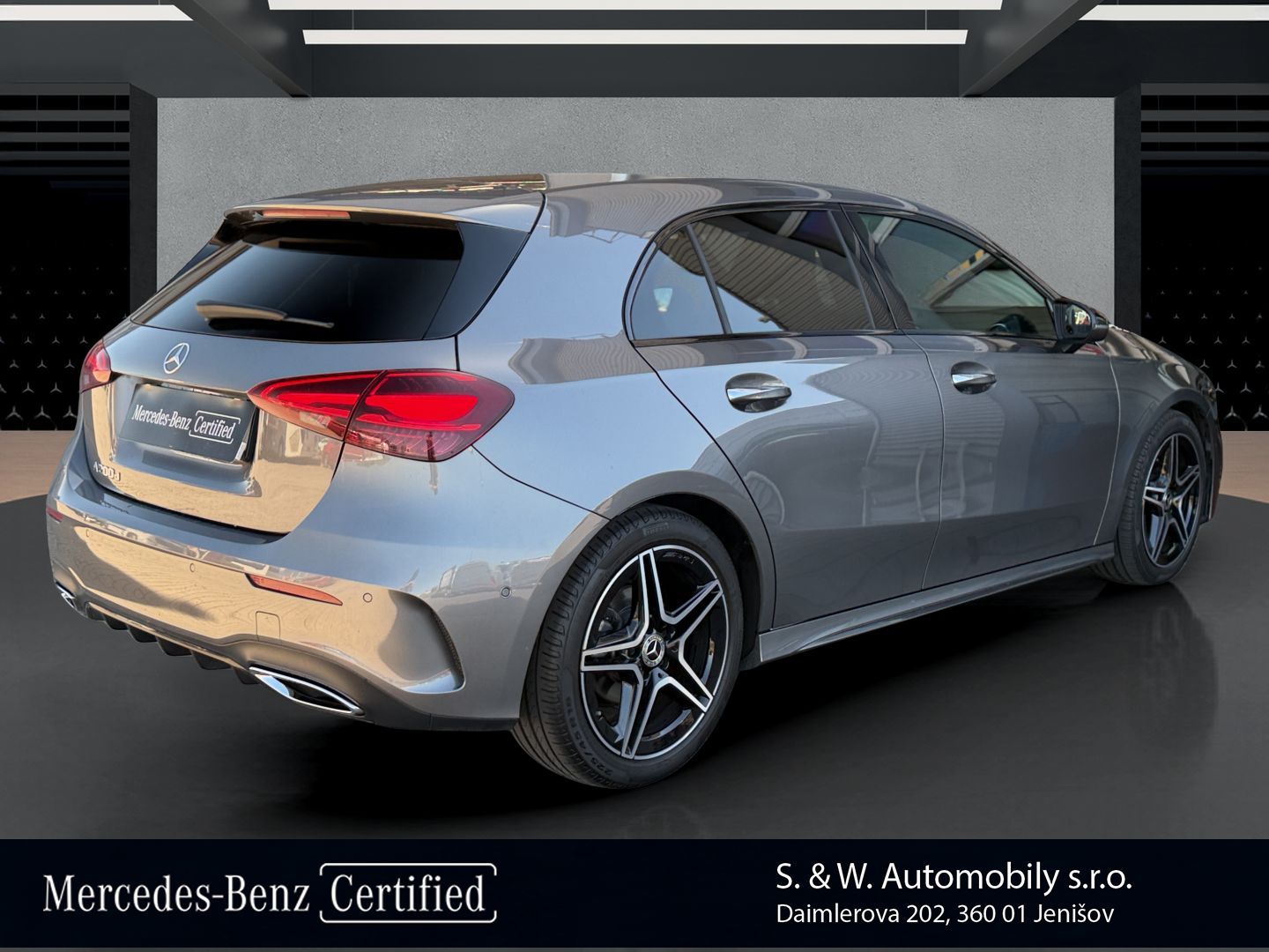 Mercedes-Benz Třídy A, A 200 d AMG Style Edition - fotka 5