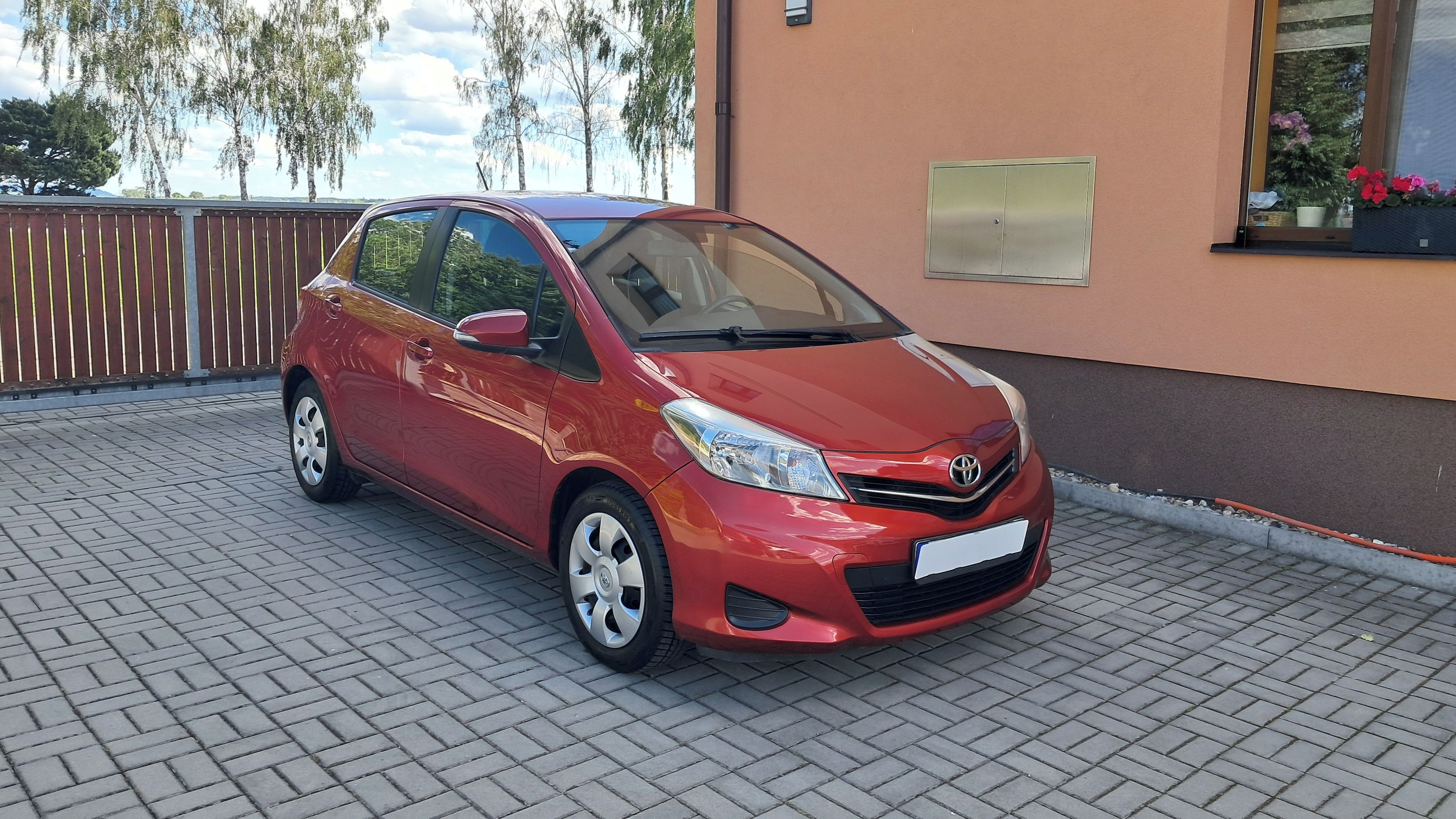 Toyota Yaris, 1.0i / 51KW ČR