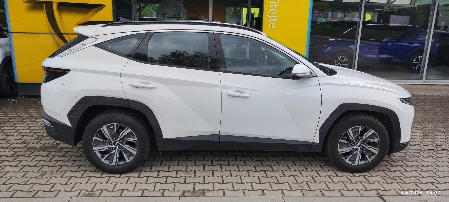 Hyundai Tucson, 1,6 110kW - fotka 6