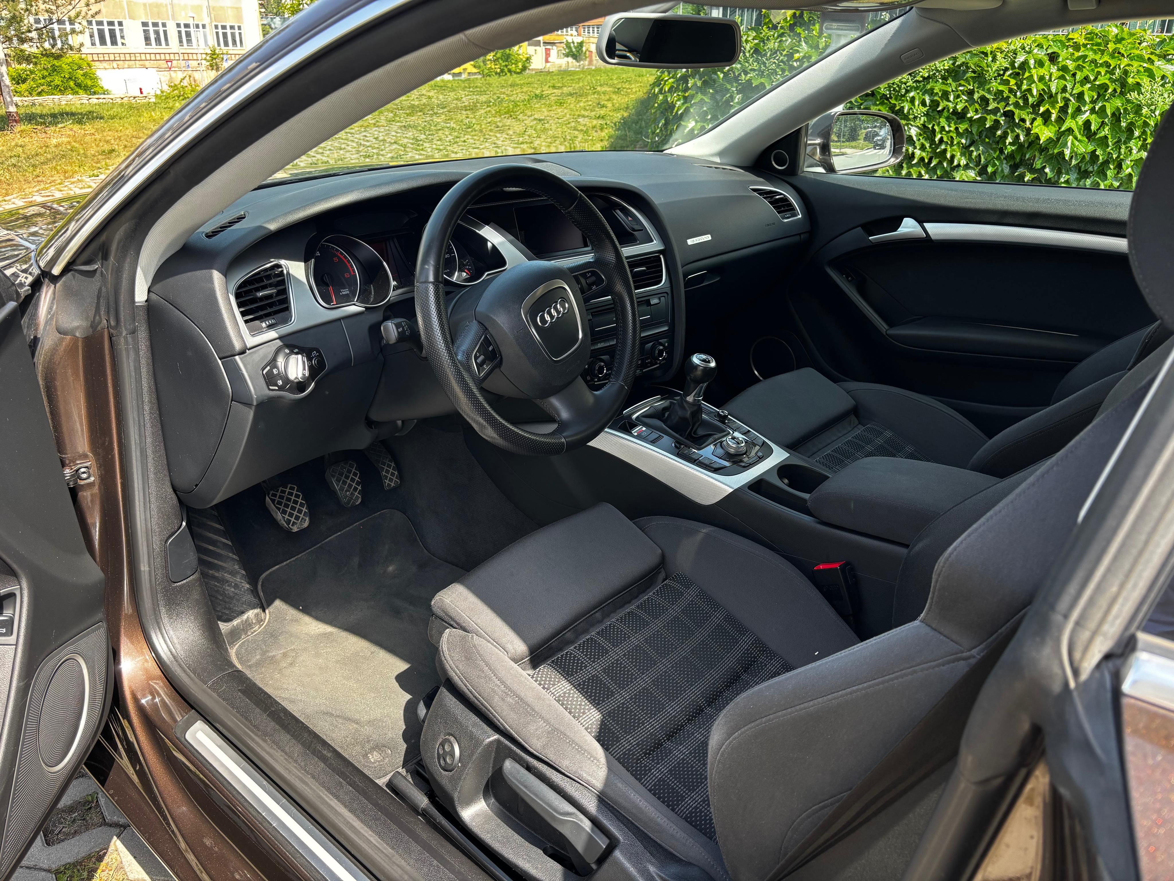 Audi A5, Audi A5, 3,0 TDi - 176kw-Coupe - fotka 4