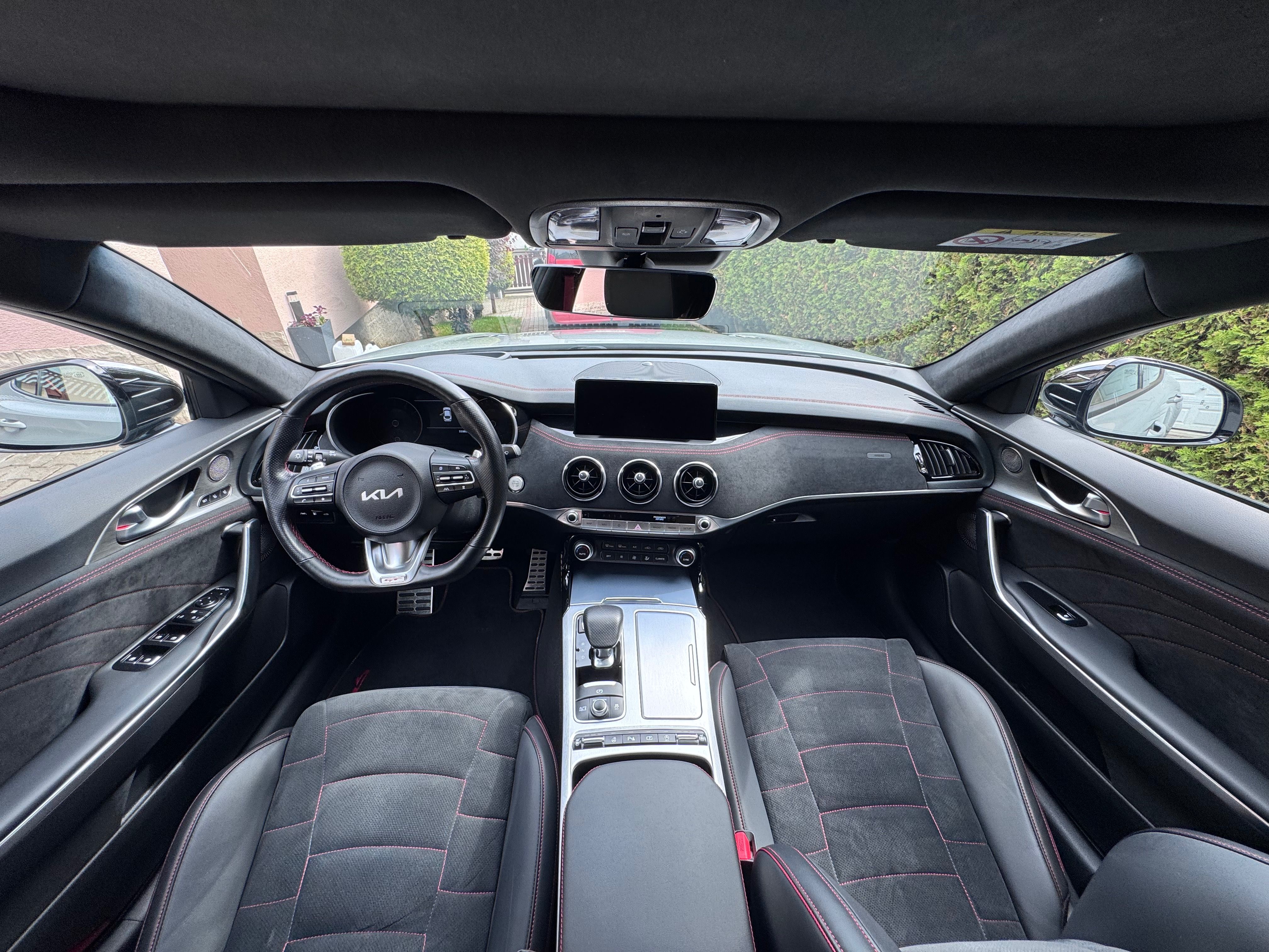 Kia Stinger, Kia Stinger GT 3.3 T-GDI 4WD - fotka 6