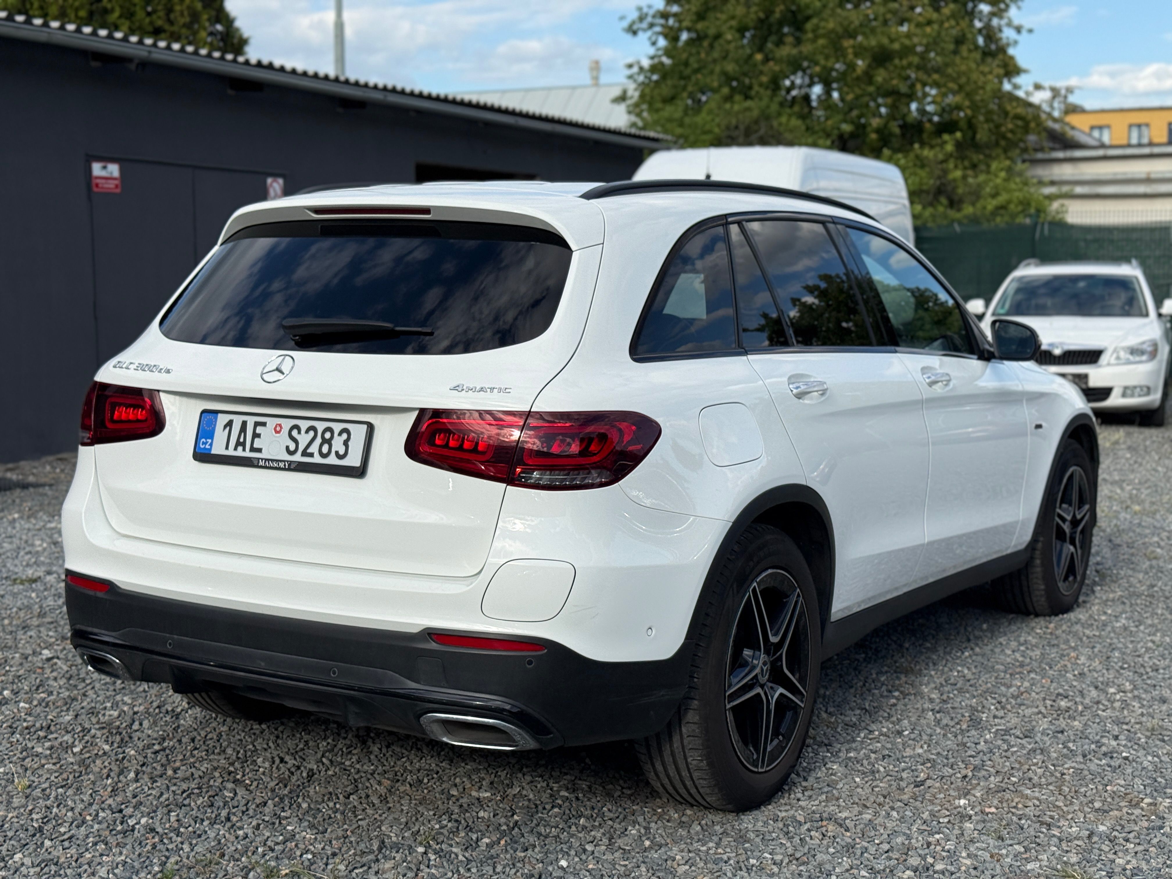 Mercedes-Benz GLC, SERVIS jen MB! Top Vybava - fotka 6