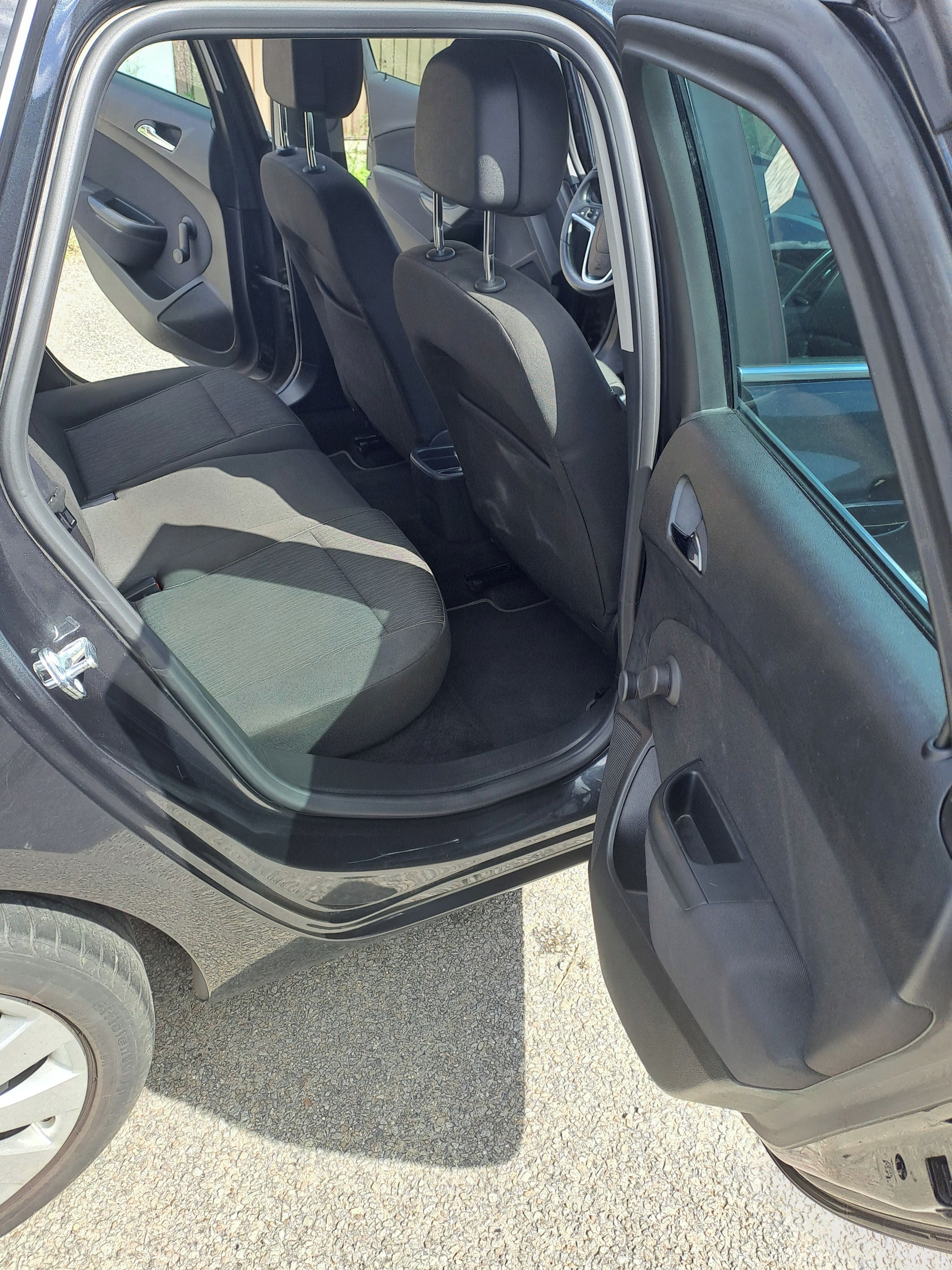 Opel Astra, OPEL ASTRA SPORTS TOURER - fotka 6