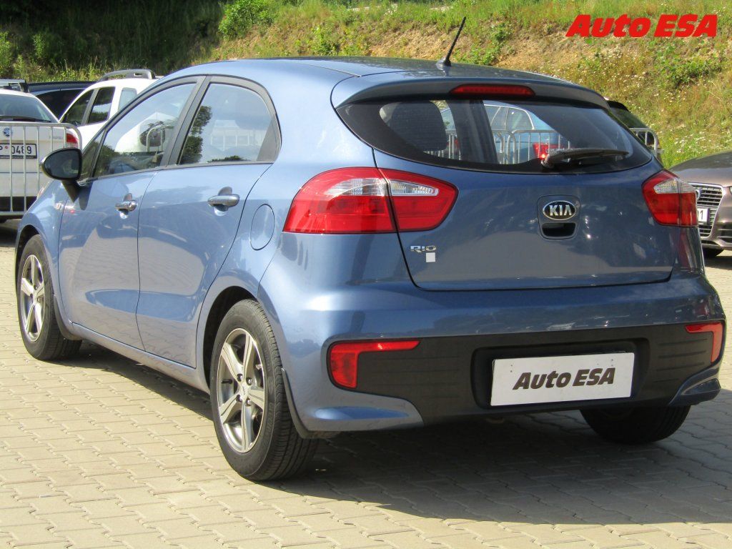 Kia Rio, 1.3i,AC,STK2/28 - fotka 6