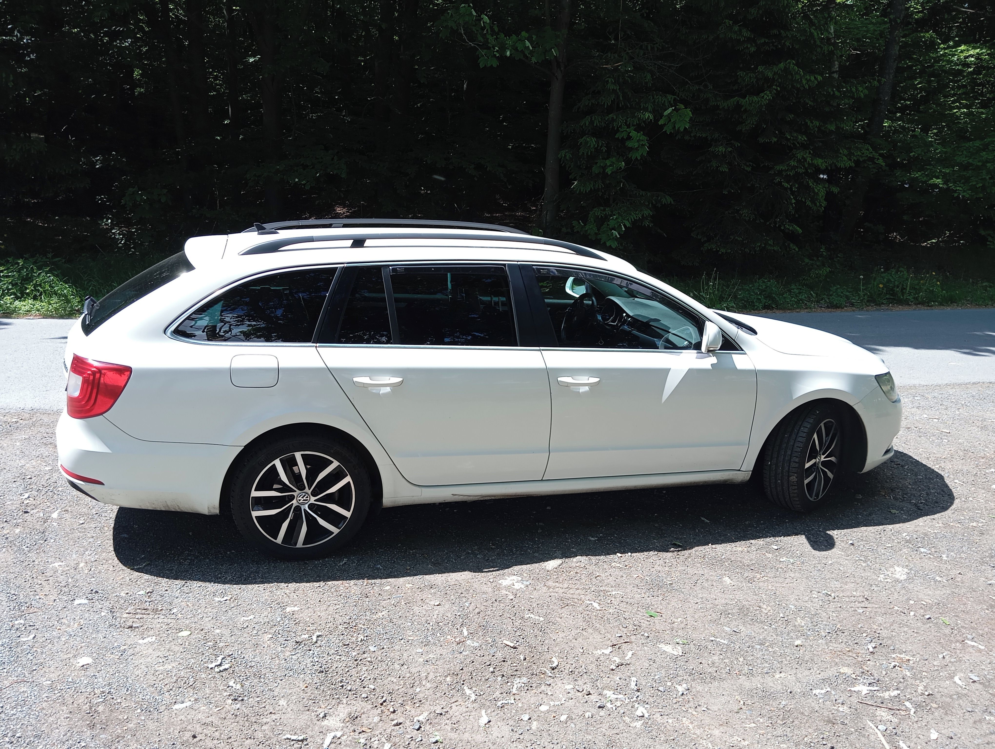 Škoda Superb, Superb face 2.0 TDI DSG - fotka 3