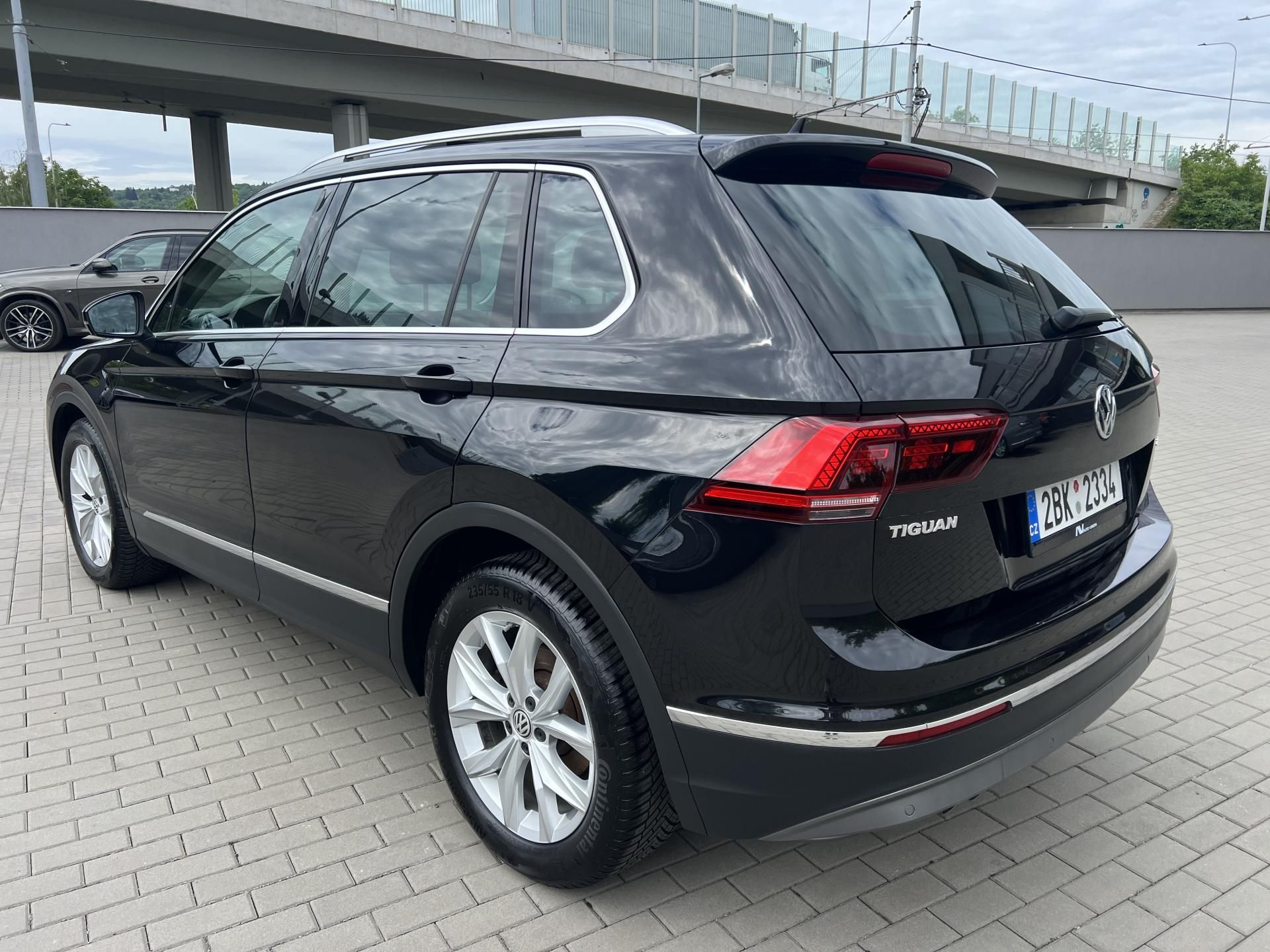 Volkswagen Tiguan, 2.0 TDi Panorama Nový model - fotka 5
