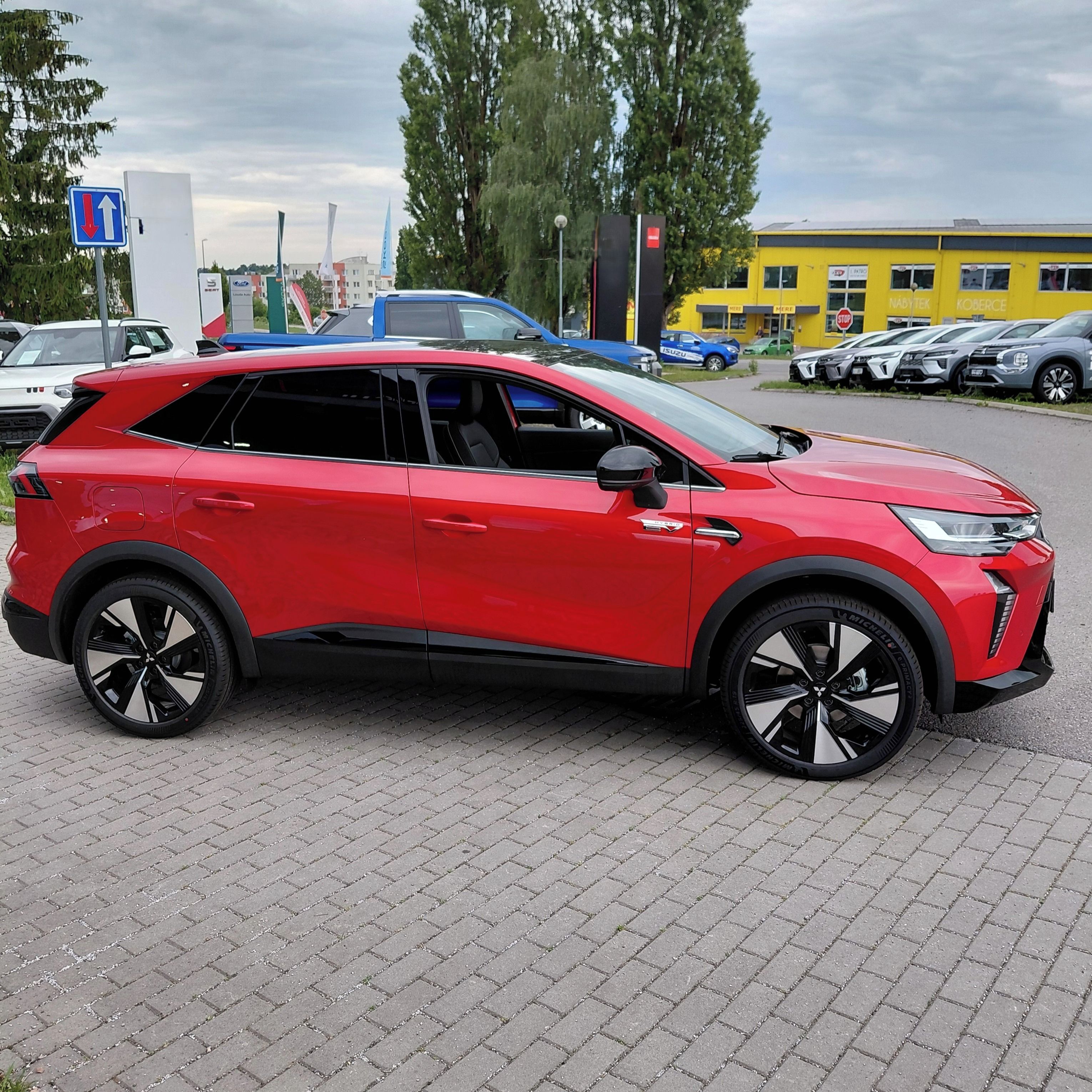 Mitsubishi Grandis, GRANDIS 1,8 HYBRID INSTYLE+ AT - fotka 4