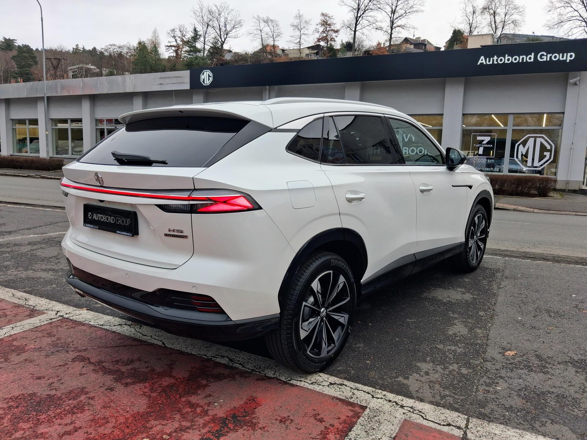 MG HS, EXCLUSIVE 1.5T 125kW 4×2 7DCT - fotka 5