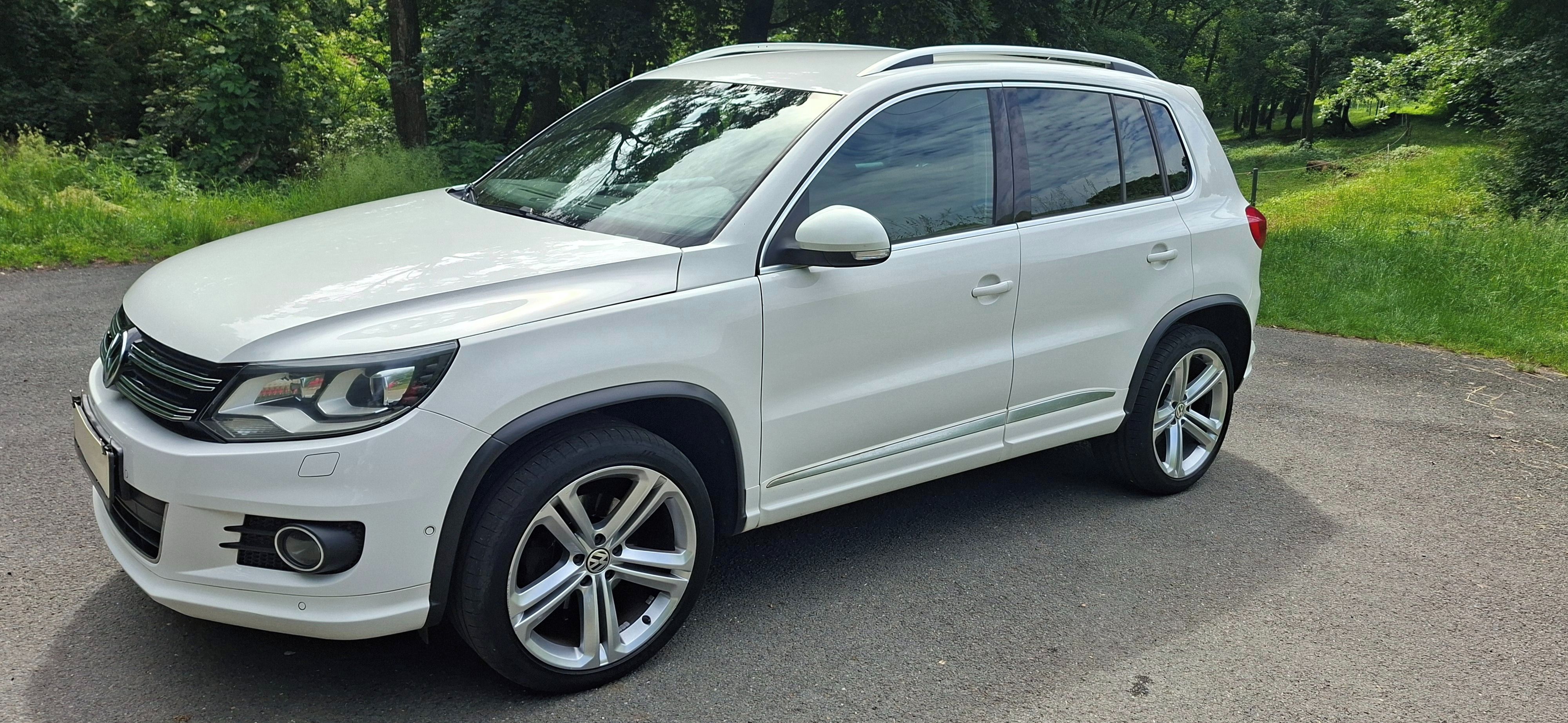 Volkswagen Tiguan, R-line, 130 KW 4x4,DSG, 2.maj.