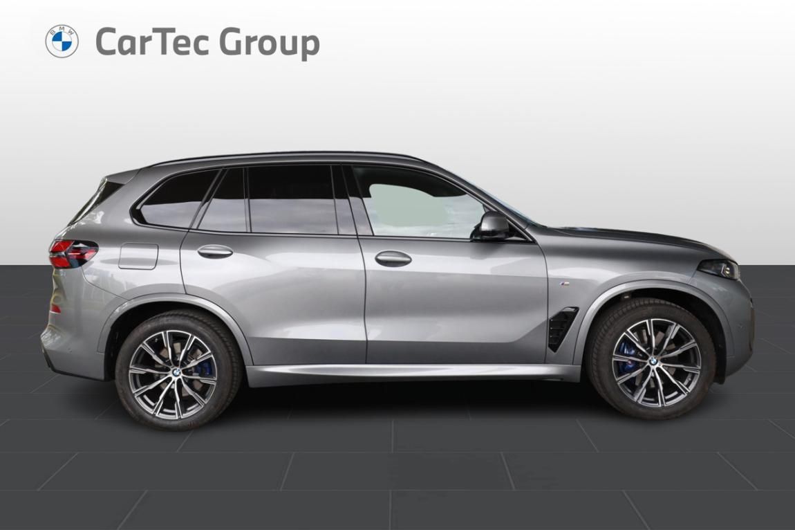 BMW X5, xDrive30d - fotka 4
