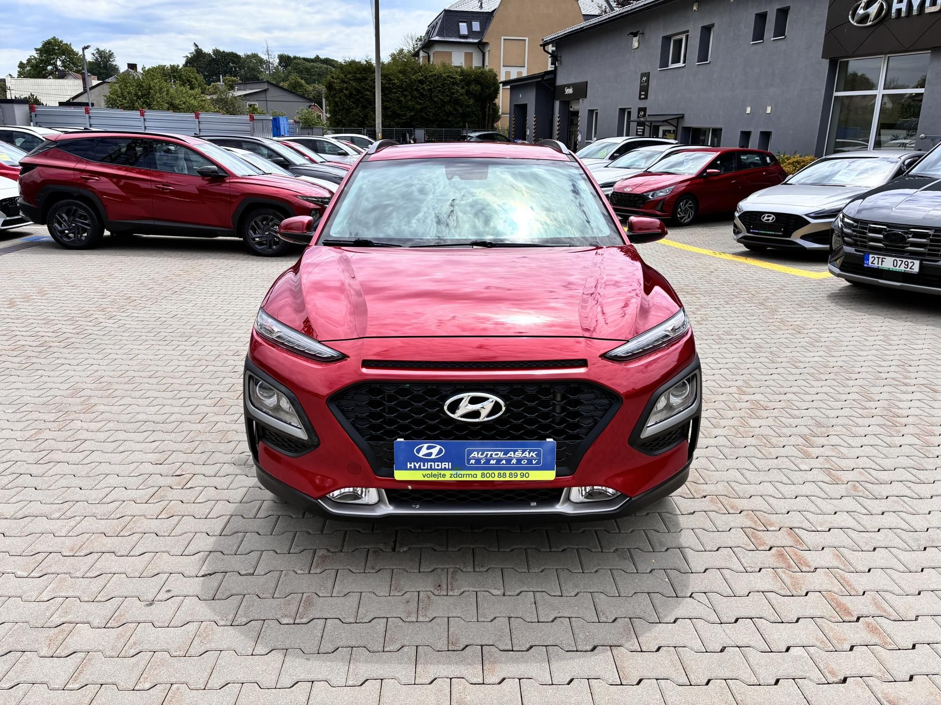 Hyundai Kona, 1.6T-GDi 130kW 4x4 DCT STYLE - fotka 2
