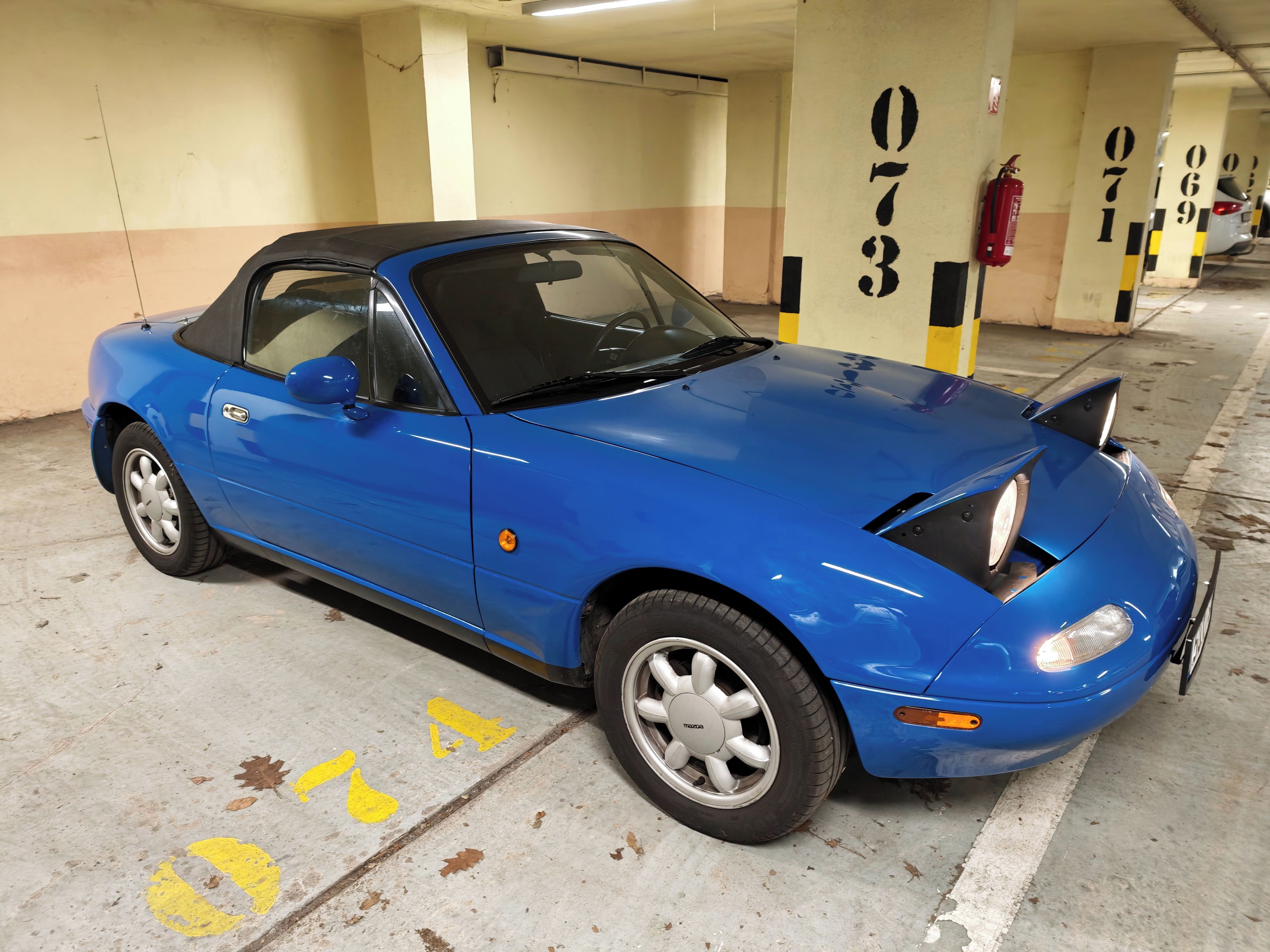 Mazda MX-5, Mazda MX-5 NA mrkačka - fotka 3