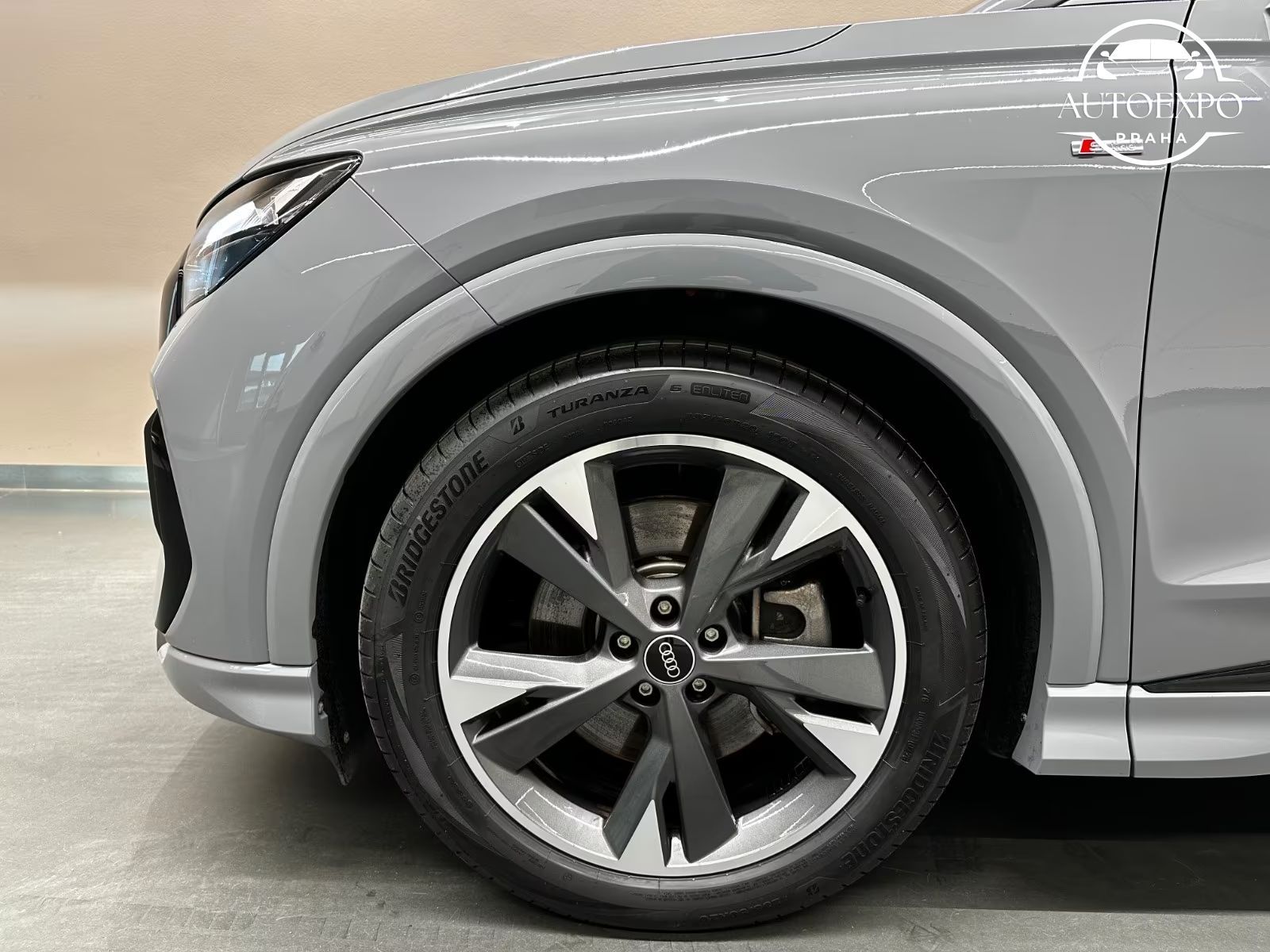 Audi Q4, Sportback e-tron 50 Quattro* - fotka 6