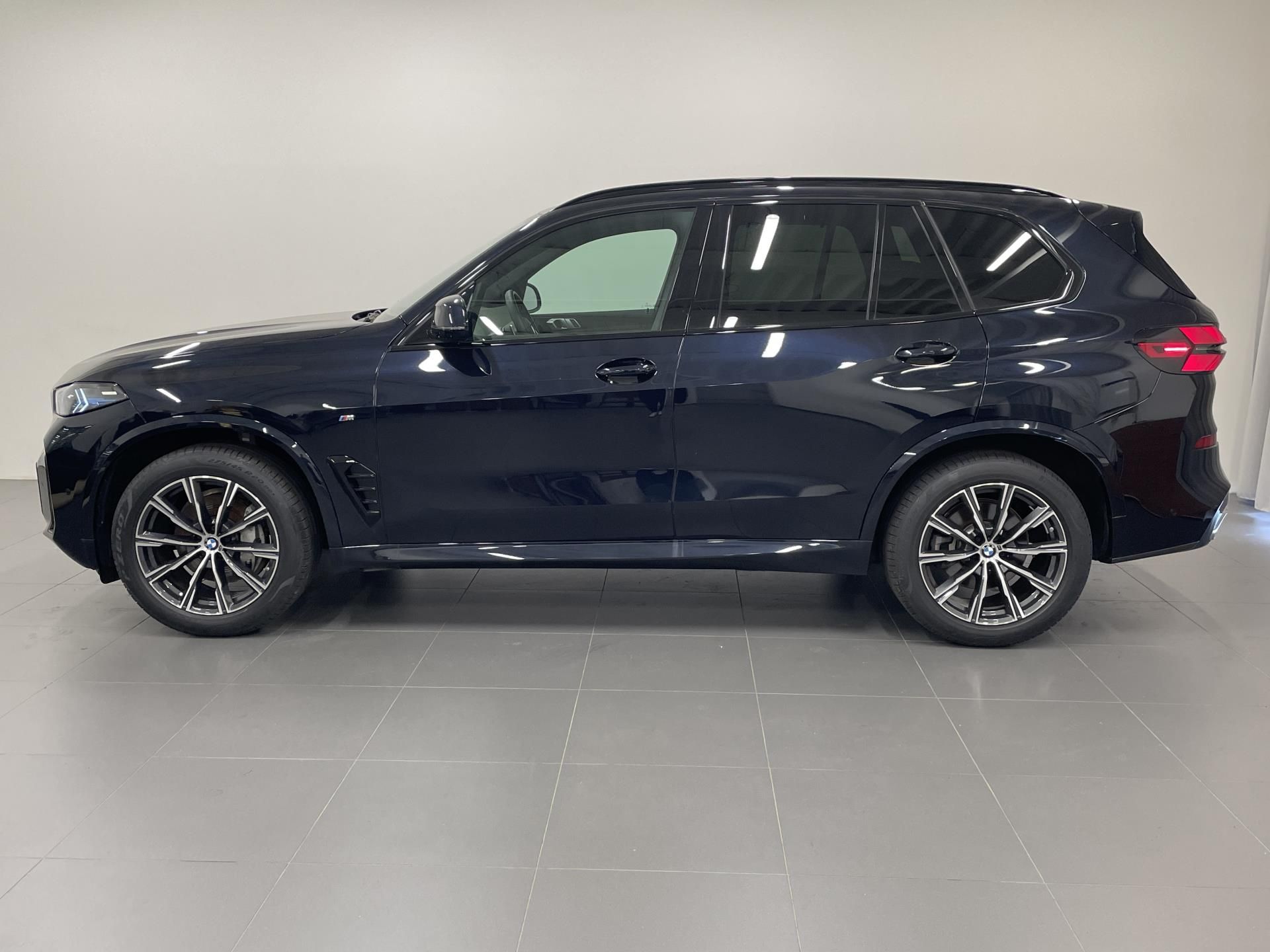BMW X5, X5 xDrive40i Nezávislé Tažné - fotka 3
