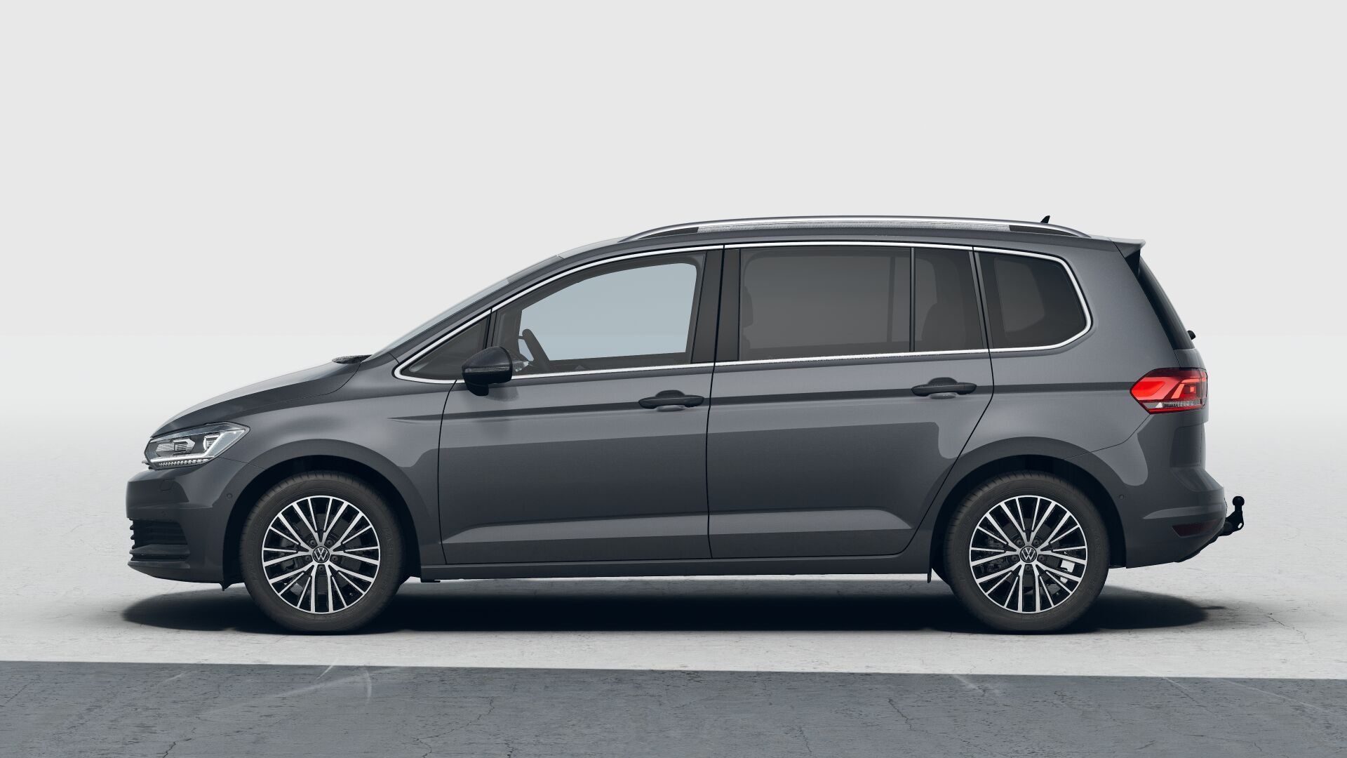 Volkswagen Touran, Touran People 1,5 TSI 110 kW - fotka 2