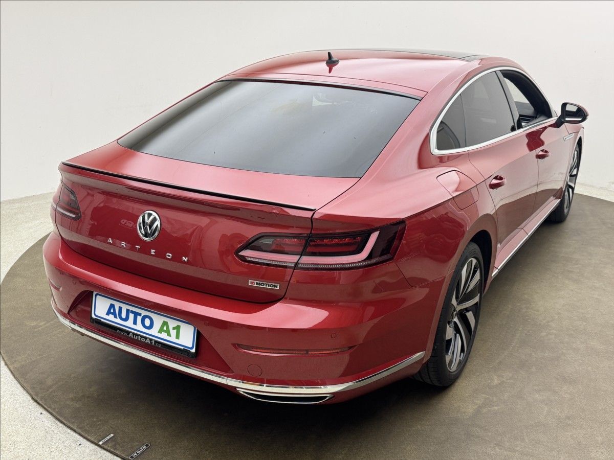 Volkswagen Arteon, 2,0 200kW R-LINE 4X4 HUD DCC - fotka 4