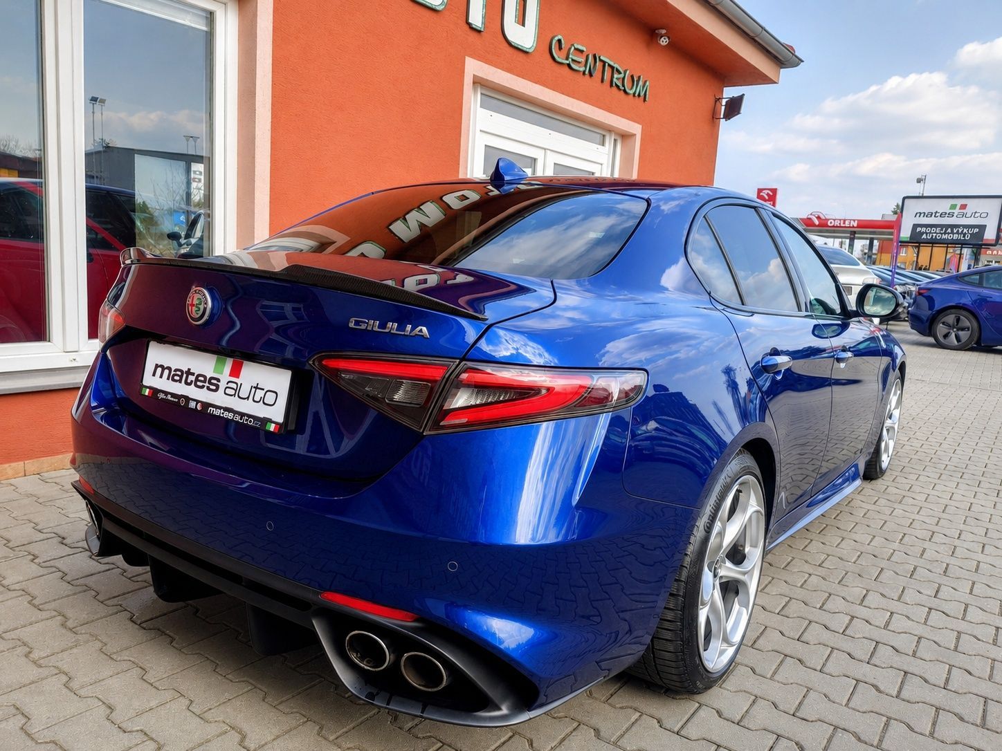 Alfa Romeo Giulia, 2.9 V6 BI-TURBO Quadrifoglio - fotka 6