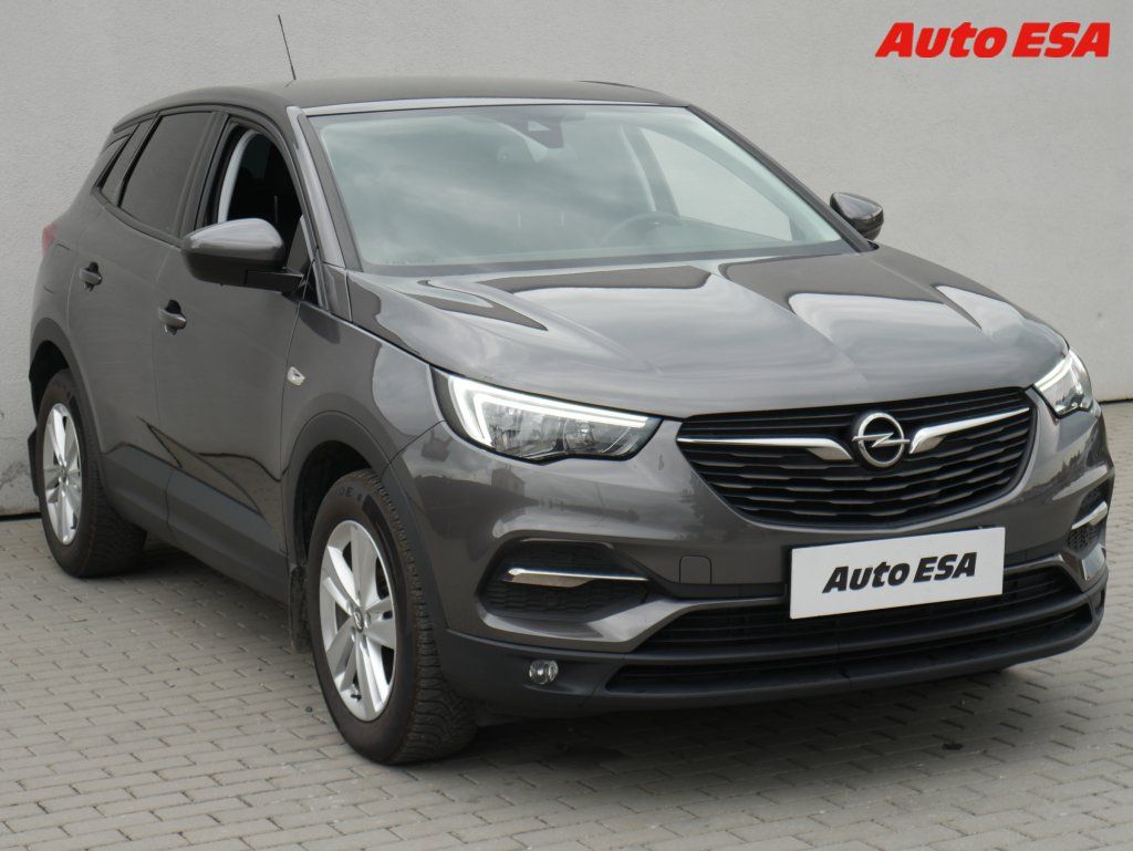 Opel Grandland X, 1.2 PT,ČR,autoAC
