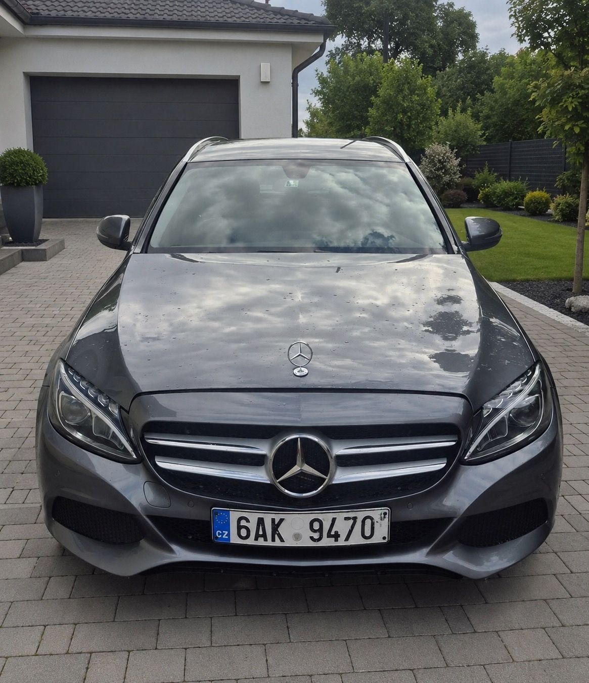 Mercedes-Benz Třídy C, Mercedes-Benz C 220 d 4MATIC - fotka 5