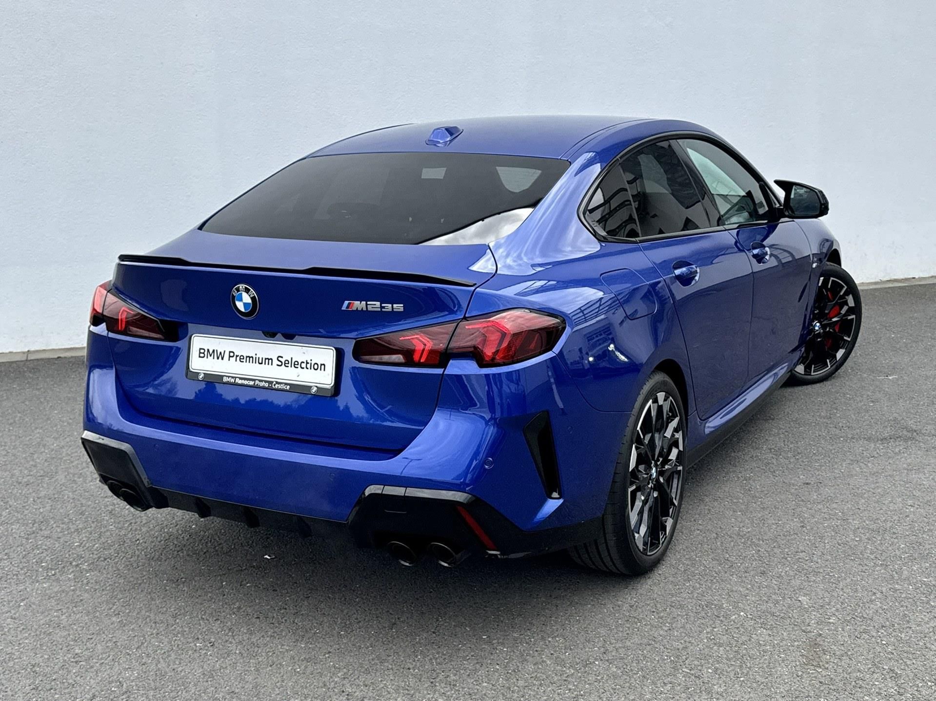 BMW Řada 2, M235 xDrive Gran Coupe - fotka 2