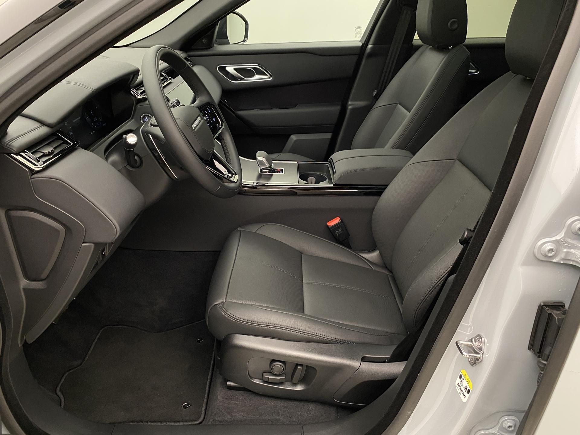 Land Rover Range Rover Velar, D300 Dynamic SE AWD AUT - fotka 3