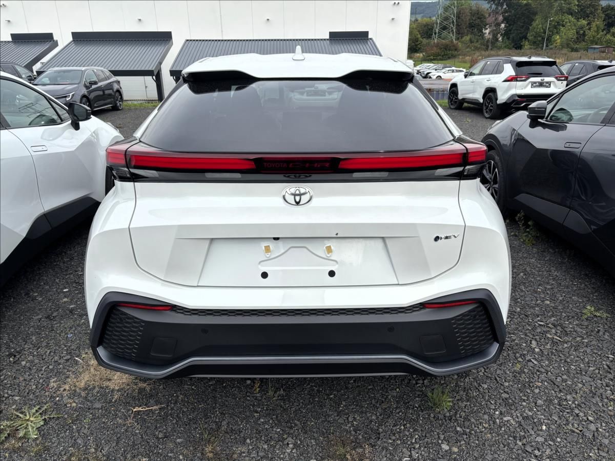 Toyota C-HR, 1,8   Style HEV CVT - fotka 5
