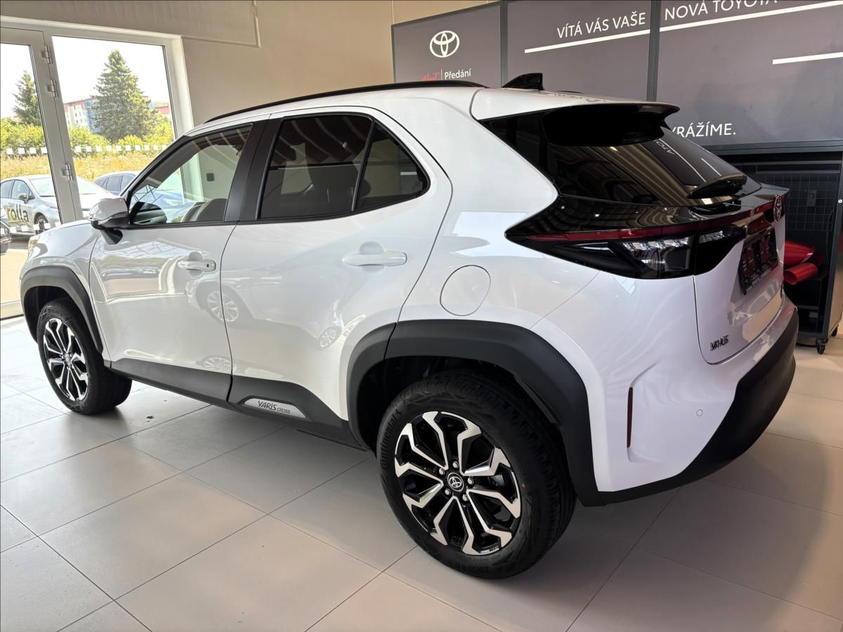 Toyota Yaris Cross, 1,5   Style HEV - fotka 5