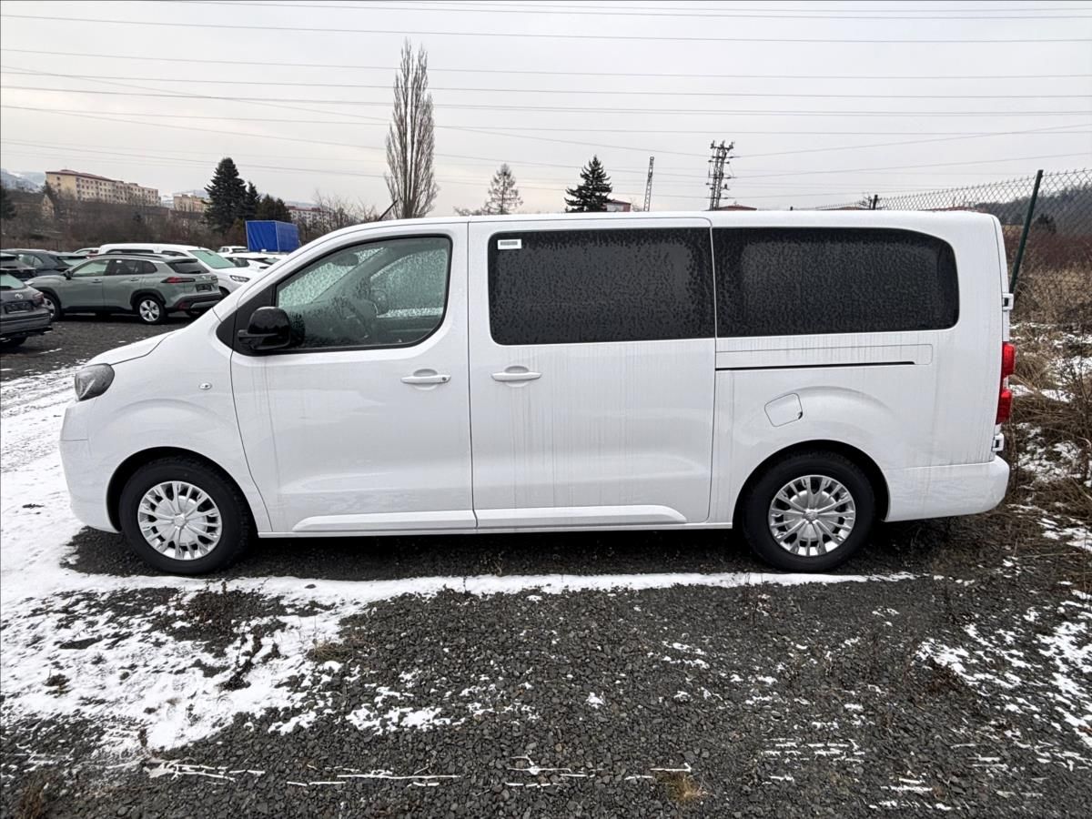 Toyota Proace Verso, 2,0   L2 Business 5D 9 míst - fotka 4