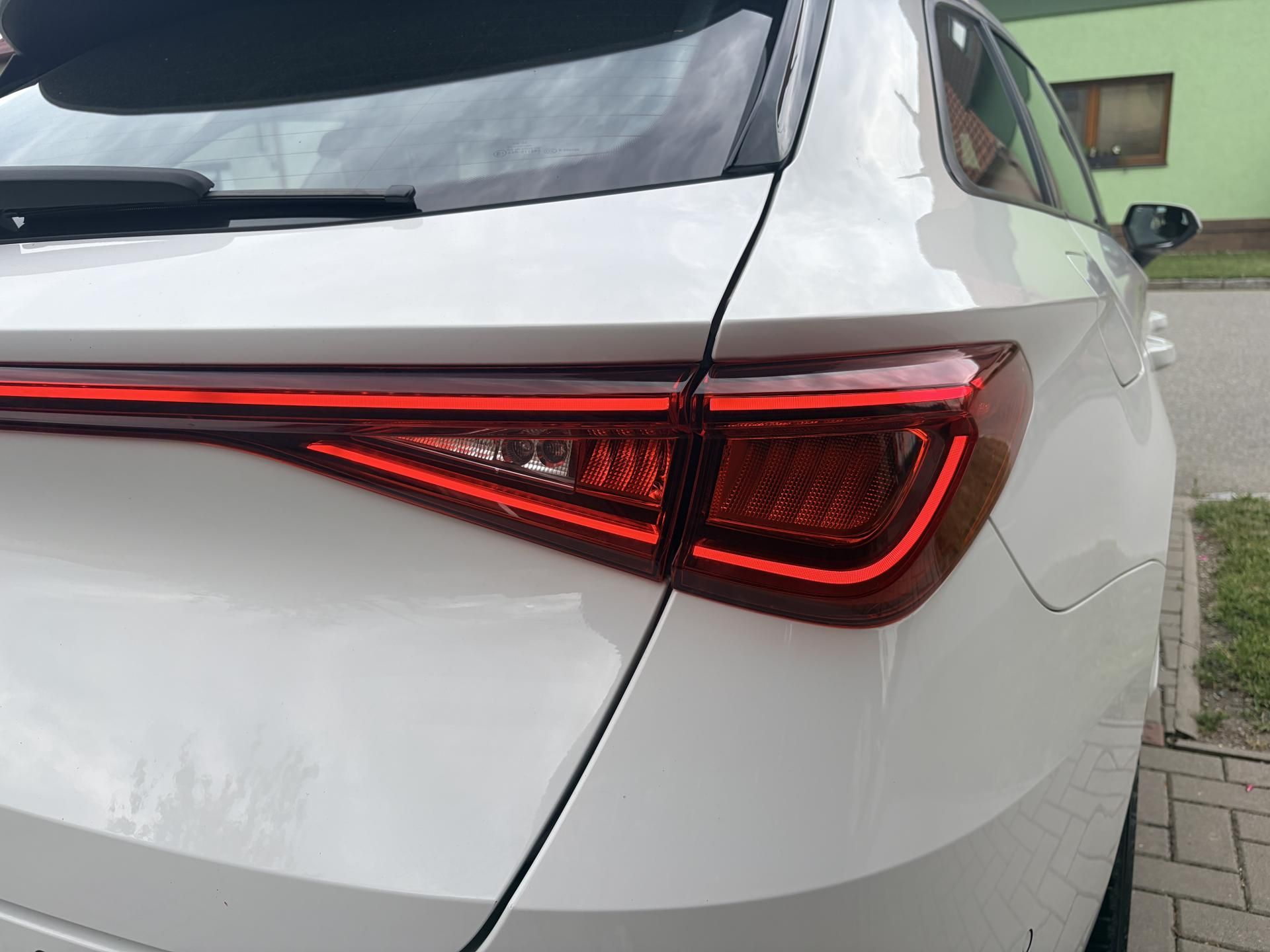 Seat Leon, SP 2.0TDI 110KW DSG STYLE LED - fotka 6