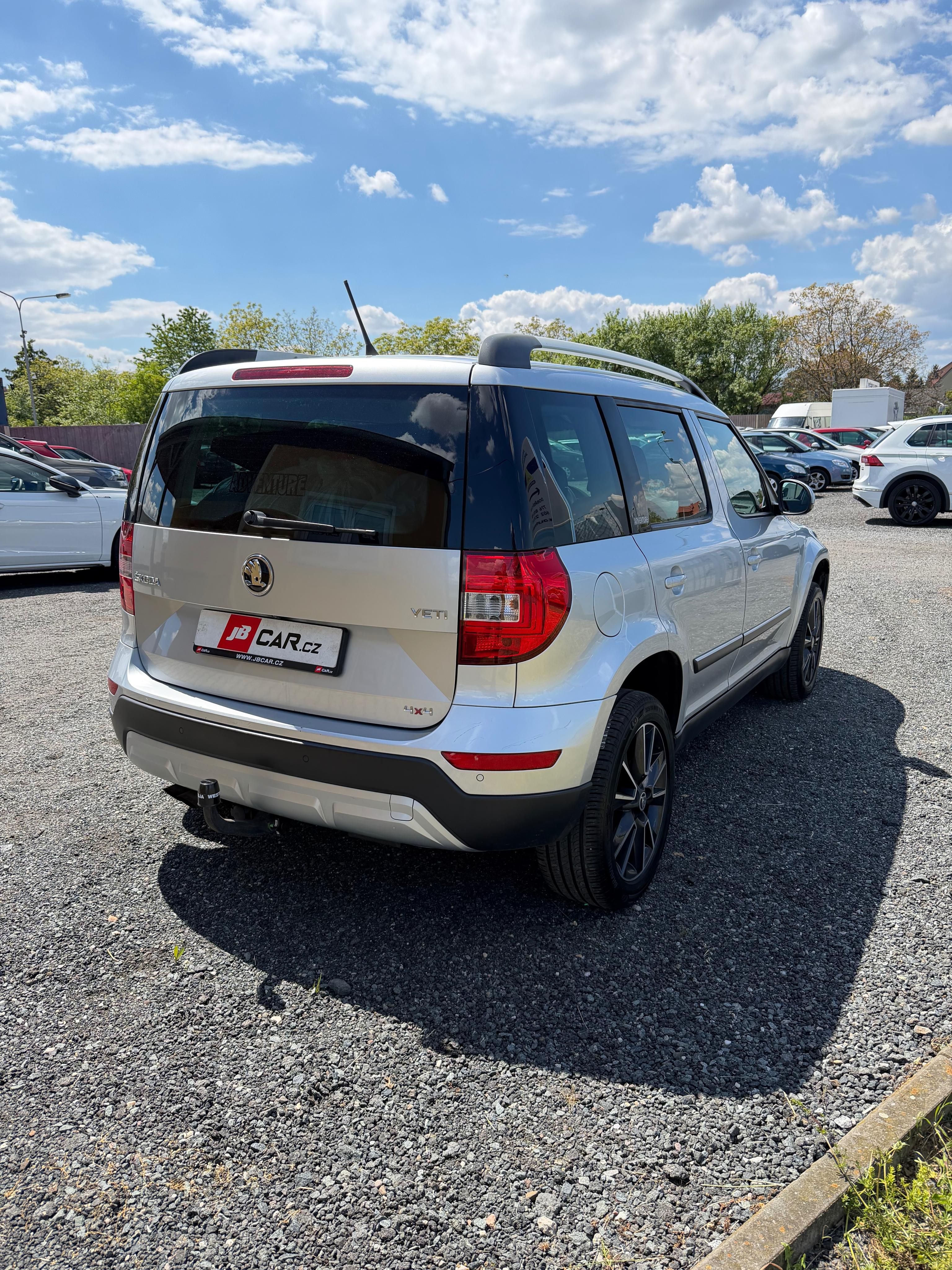 Škoda Yeti, 2.0 TDI DSG 4x4 Adventure - fotka 4