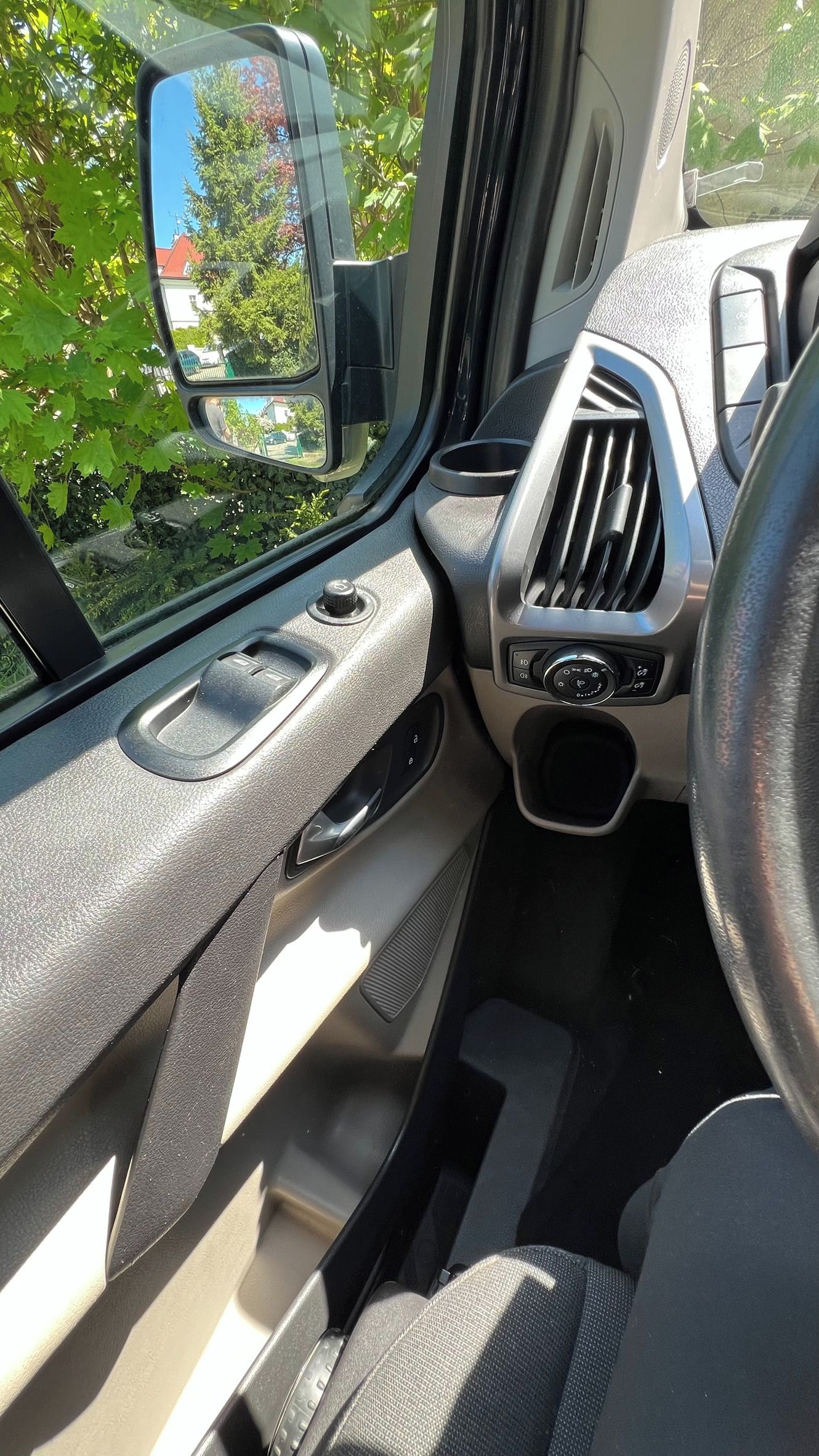 Ford Tourneo Custom, Ford Tourneo Custom - fotka 6