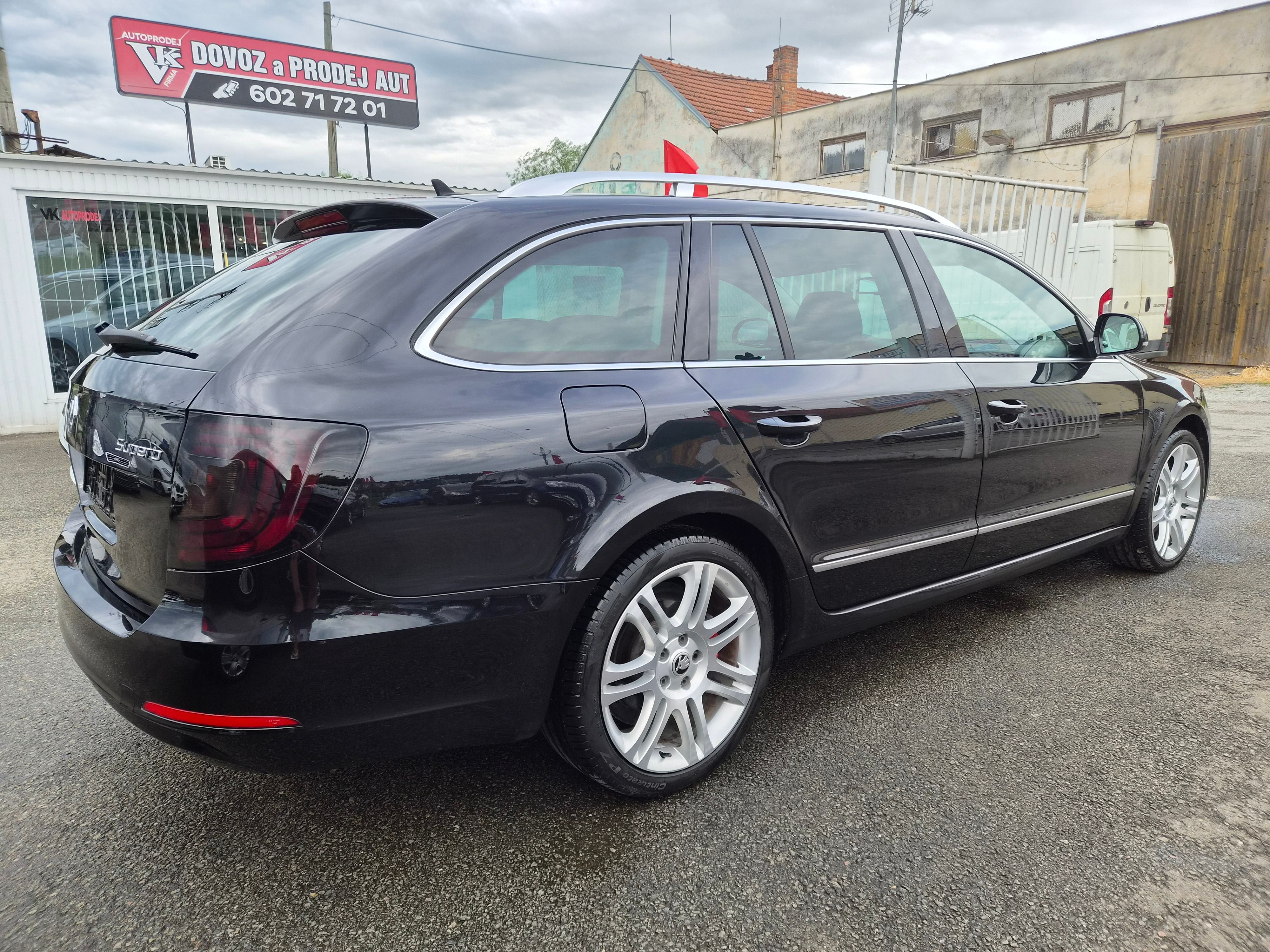 Škoda Superb, 2,0 TDI 125 KW DSG ELEGANCE - fotka 4