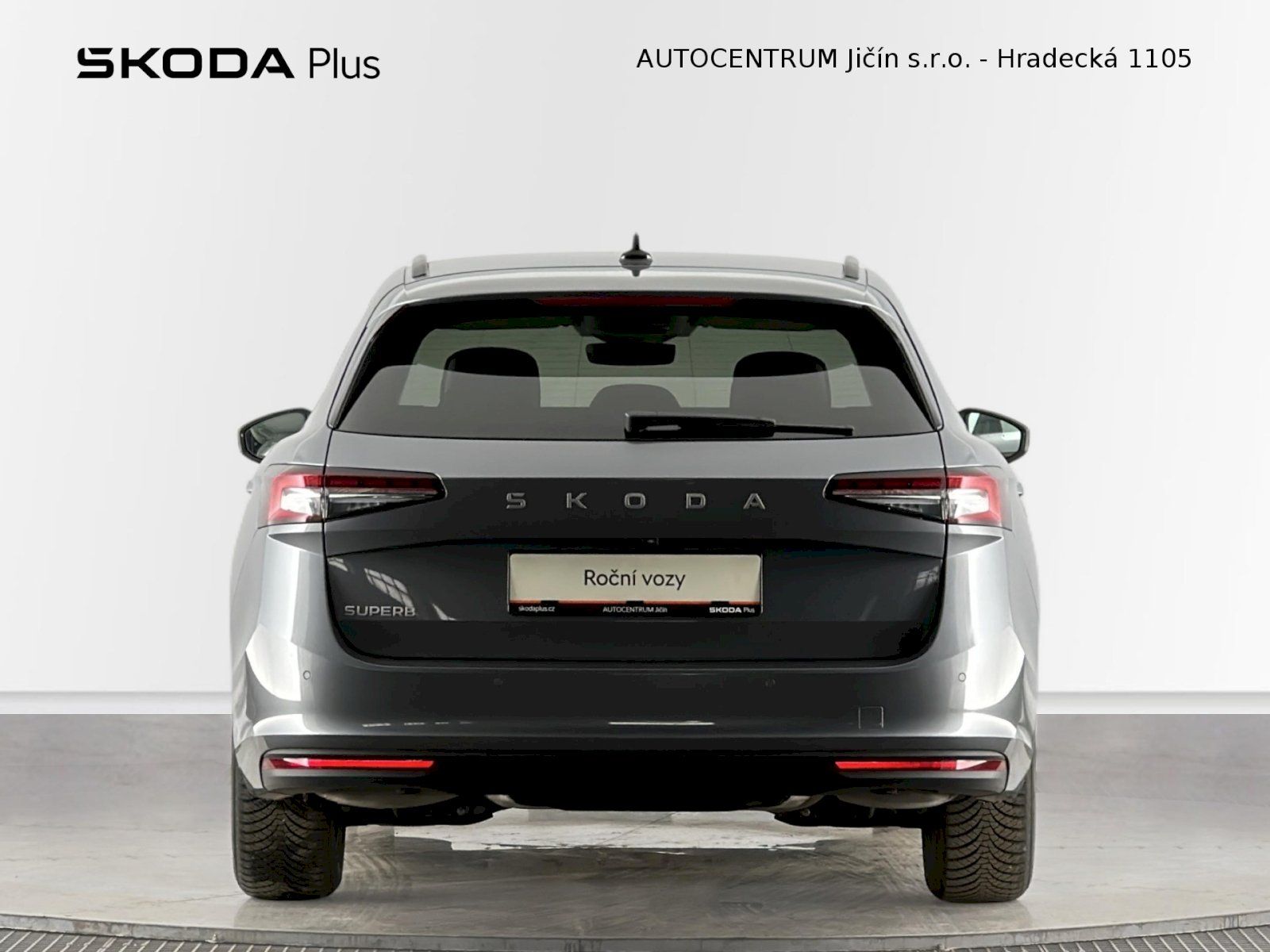 Škoda Superb, Combi DSG 2.0TSI 150kW Selecti - fotka 6