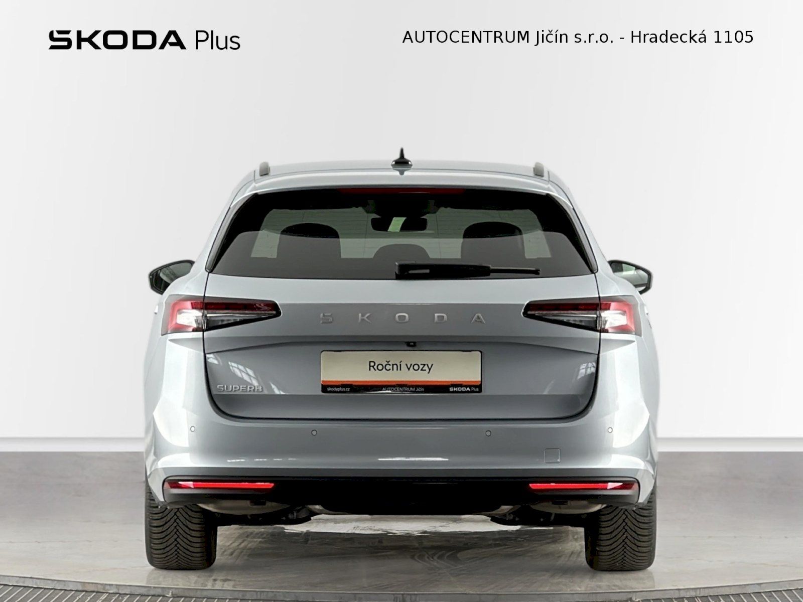 Škoda Superb, Combi DSG 2.0TSI 150kW Selecti - fotka 6