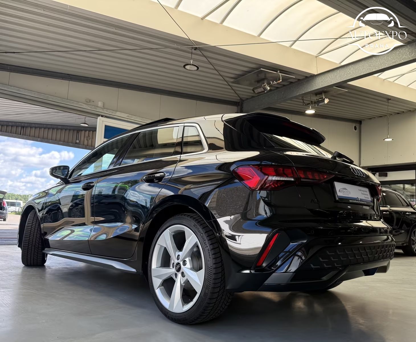 Audi A3, Sportback S-Line Sport - fotka 4