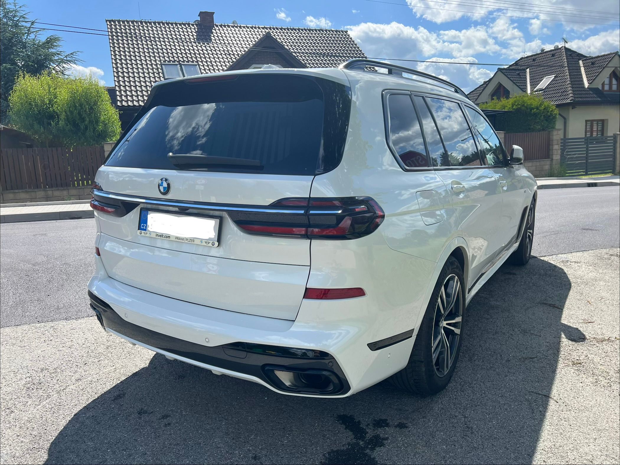 BMW X7 - fotka 4