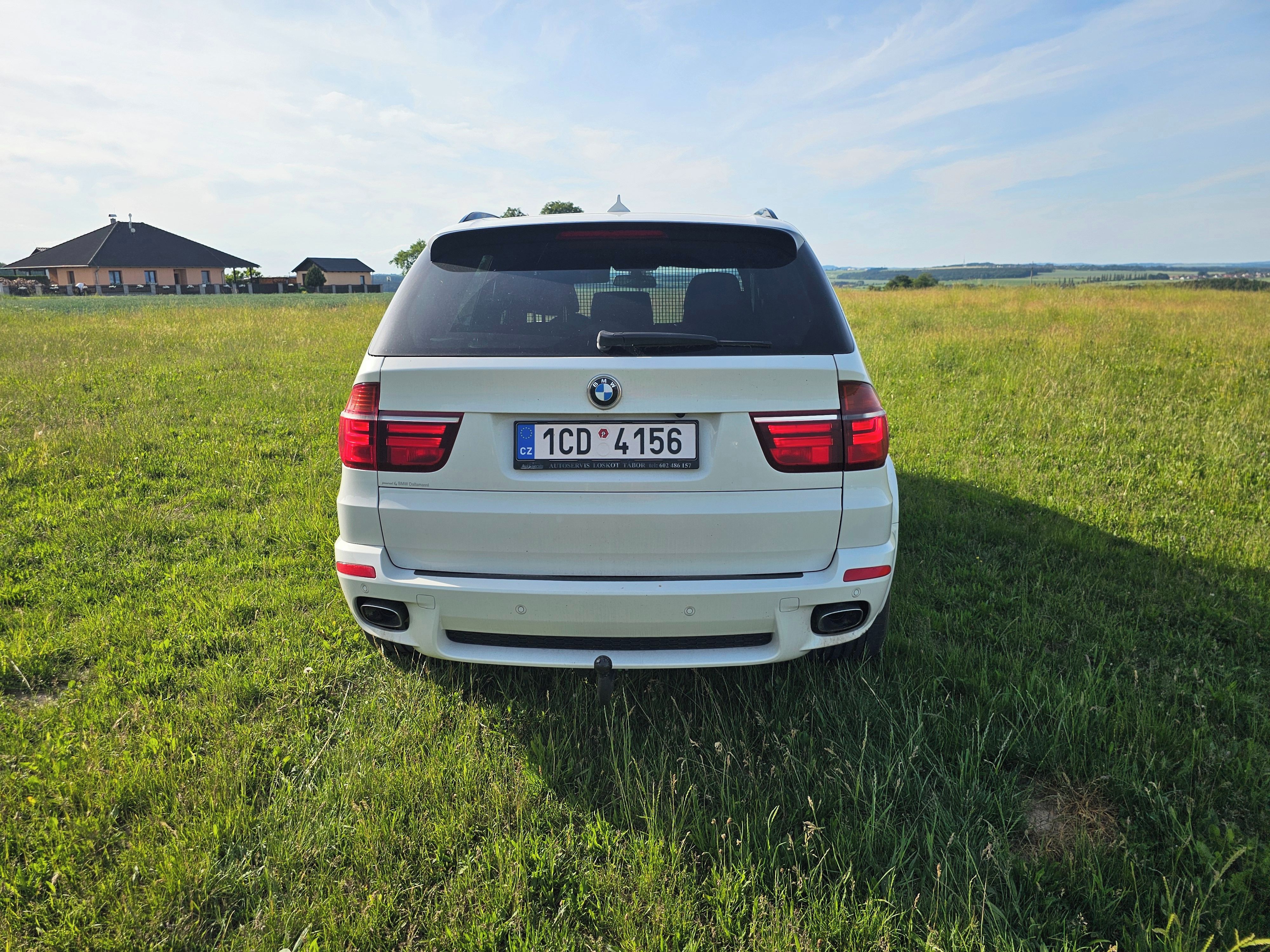 BMW X5 - fotka 6