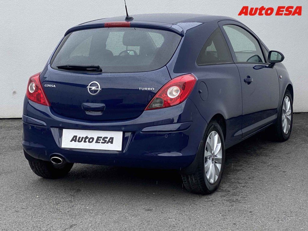 Opel Corsa, 1.4T,+kola - fotka 4