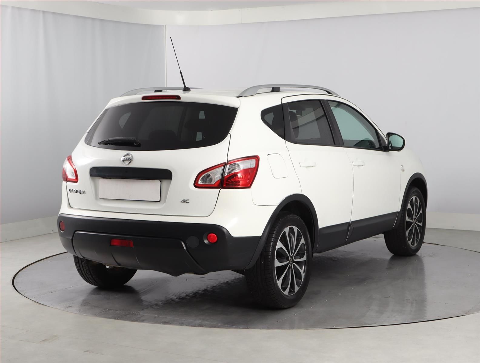Nissan Qashqai, 1.6 dCi, N-Tec, 4X4 - fotka 5