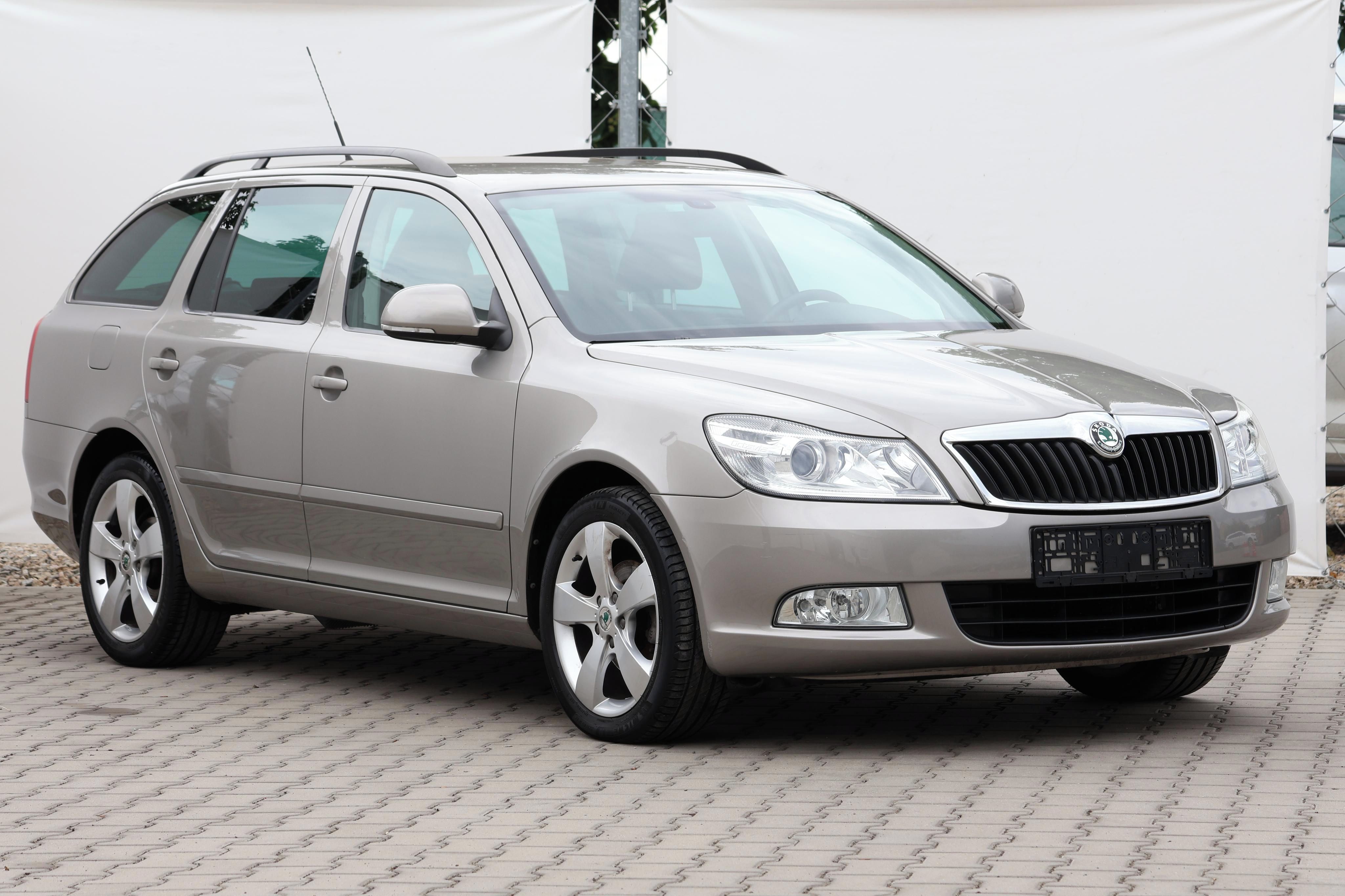 Škoda Octavia, 1.6TDI*77kW*1MAJ*SERVIS ŠKODA* - fotka 3