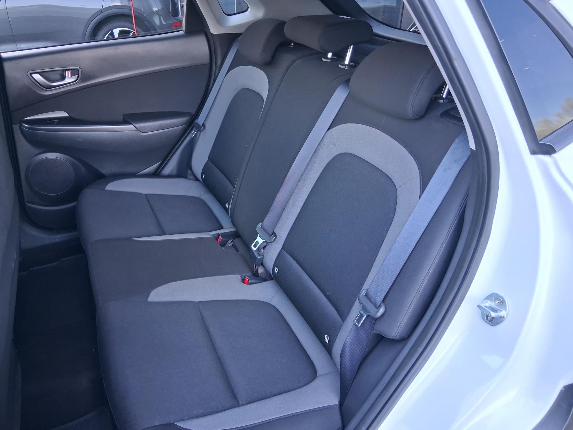 Hyundai Kona, STYLE 1.0 T-GDi 88 kW - fotka 5