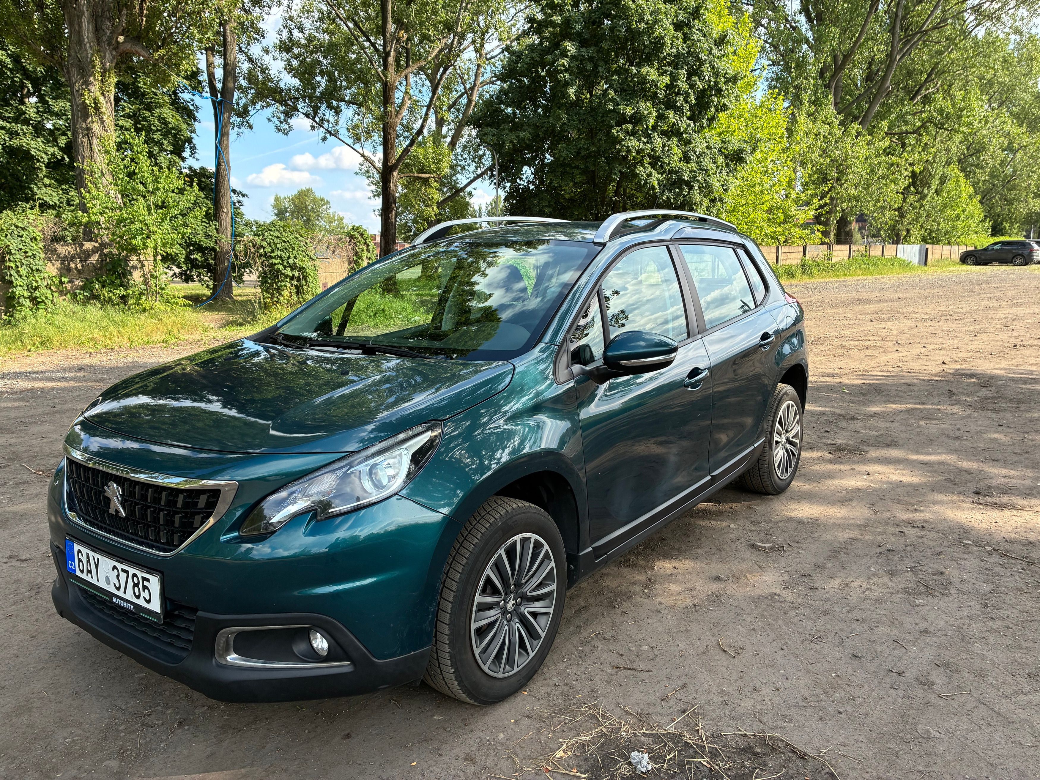 Peugeot 2008, nový motor - najeto 28 030 km - fotka 2