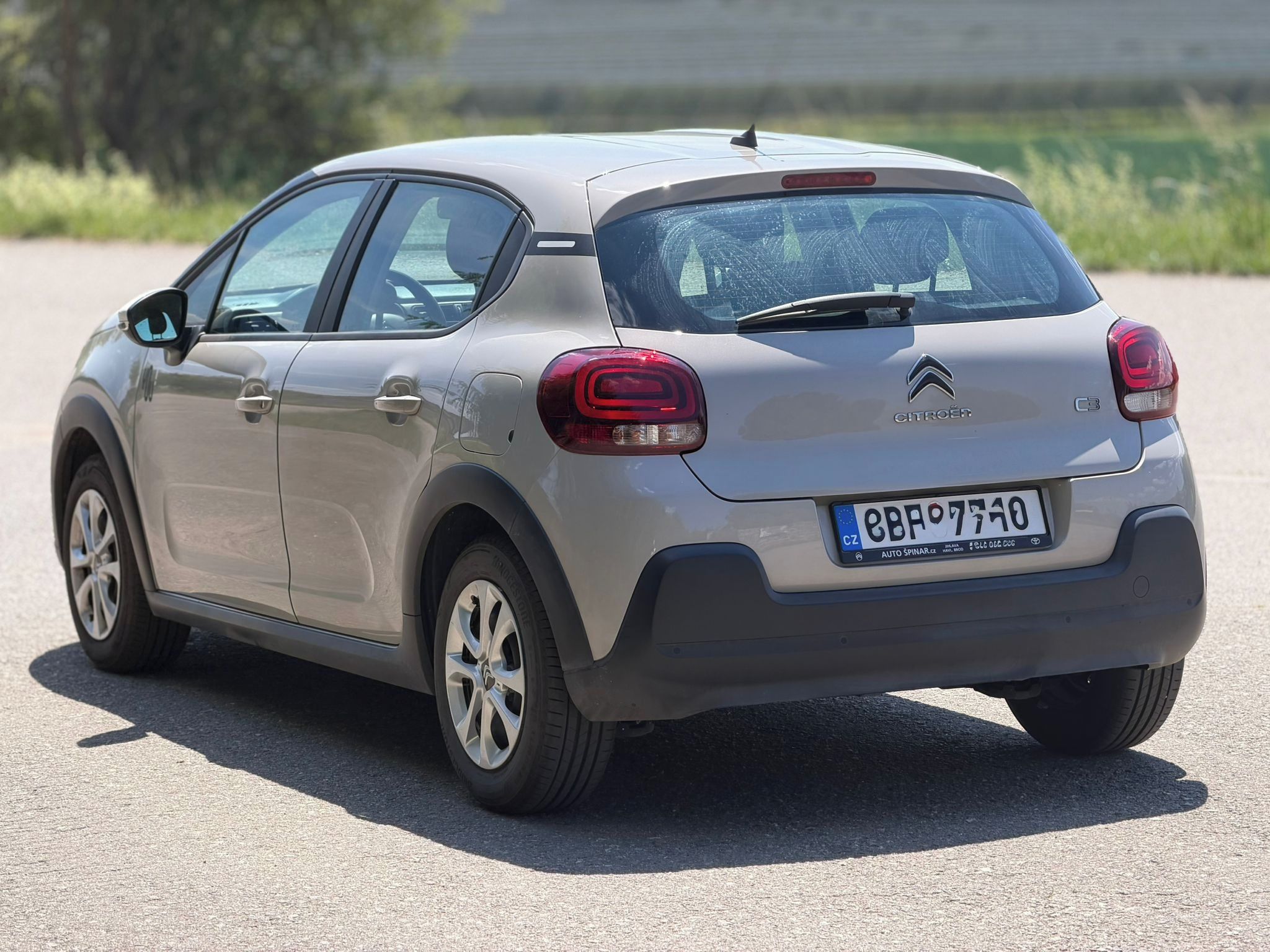 Citroën C3, 1.2 PureTech 83 - v záruce - fotka 6