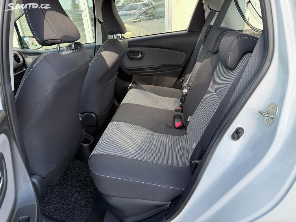 Toyota Yaris, fotka 21