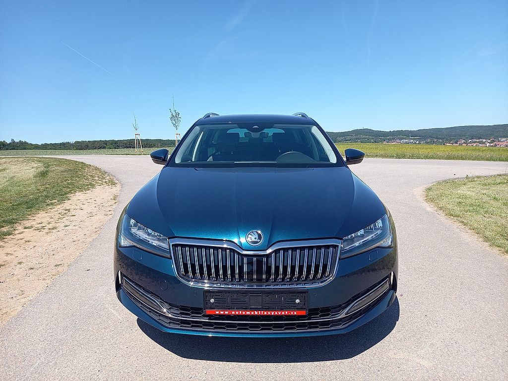 Škoda Superb, 2,0Tdi 110kw +Dsg+ČR+ZÁRUKA!!! - fotka 4