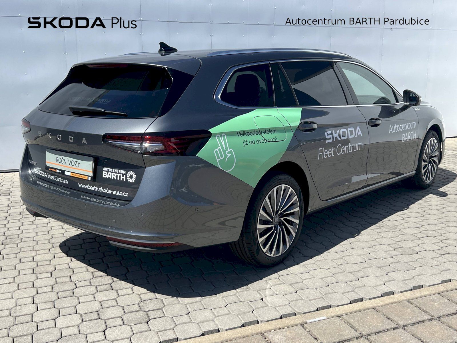 Škoda Superb, Superb Combi - fotka 2