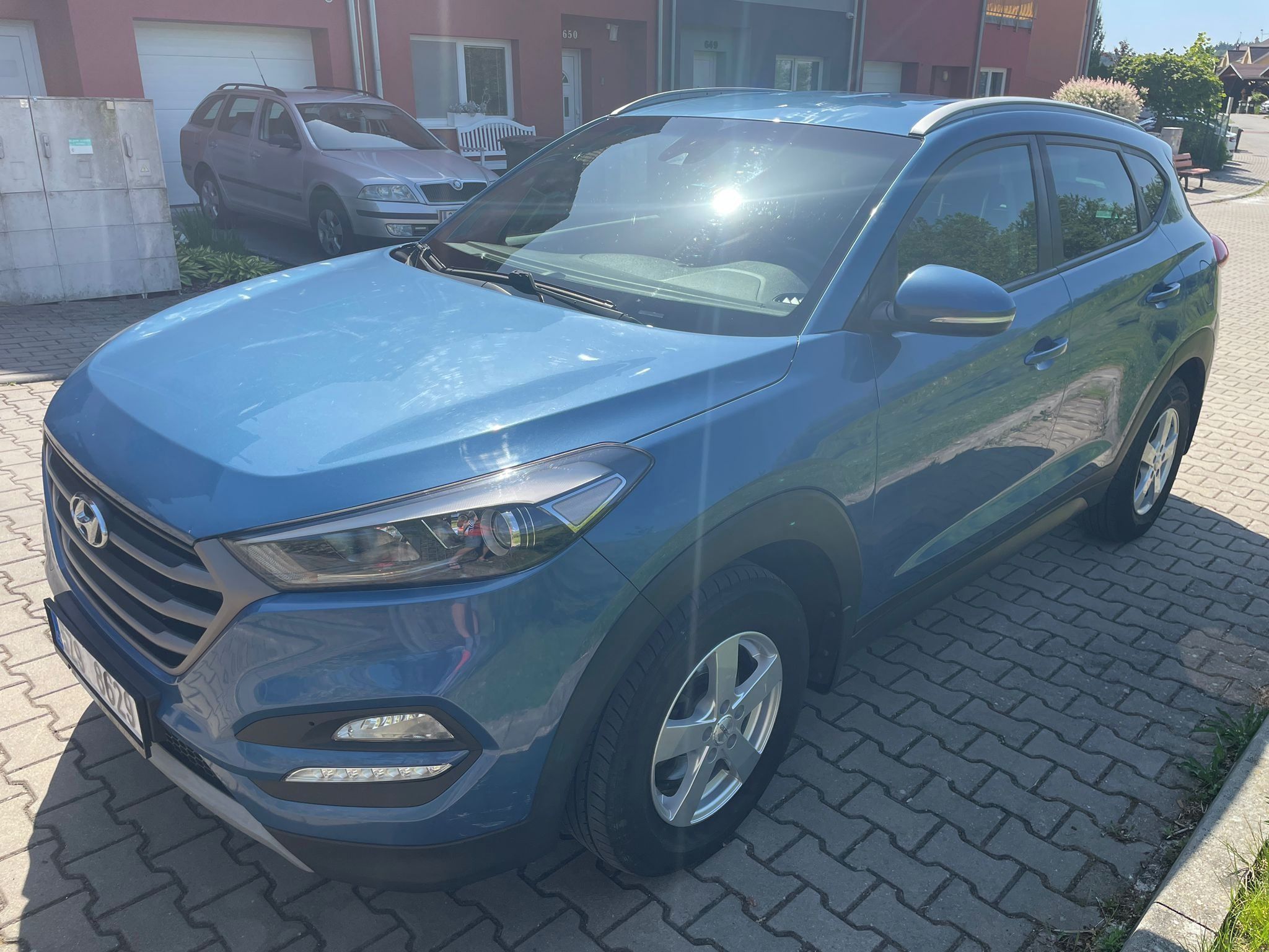 Hyundai Tucson, 1.7 CRDi, servisováno - fotka 3