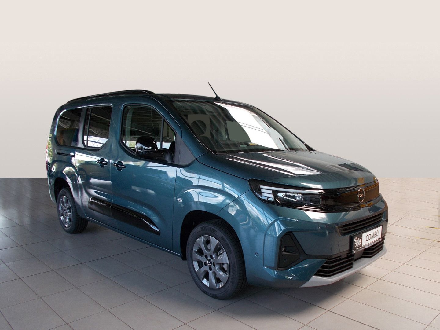 Opel Combo, Elegance Plus L2H1 1.5 CDTI (9 - fotka 2
