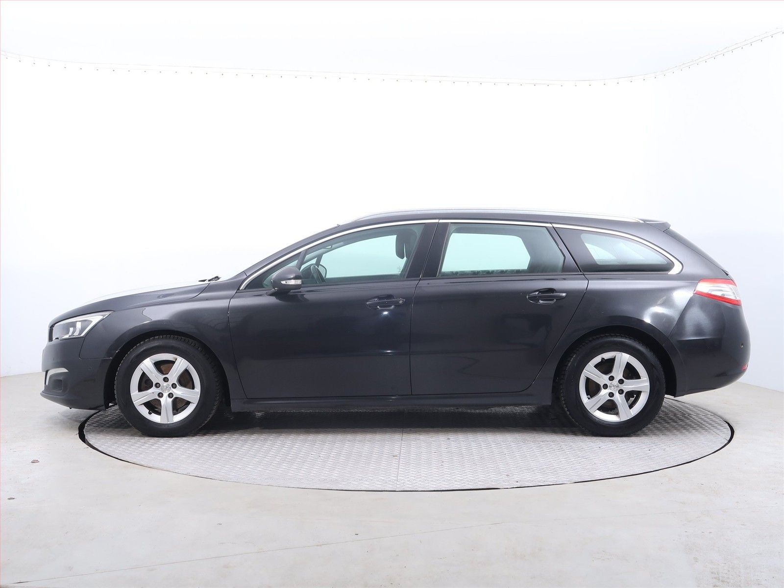 Peugeot 508, 2.0 BlueHDi, Navi - fotka 3